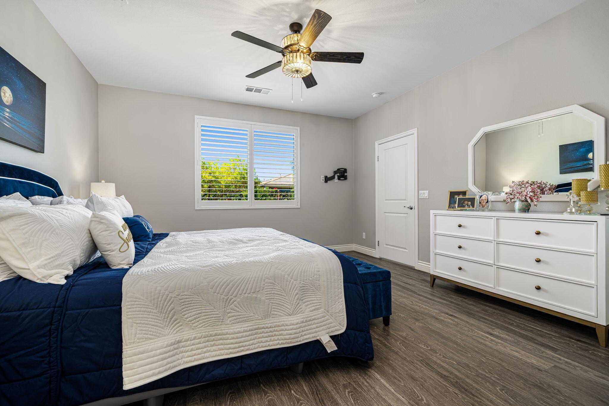 Indio, California, 92201, United States, 2 Bedrooms Bedrooms, ,2 BathroomsBathrooms,Residential,For Sale,1906875