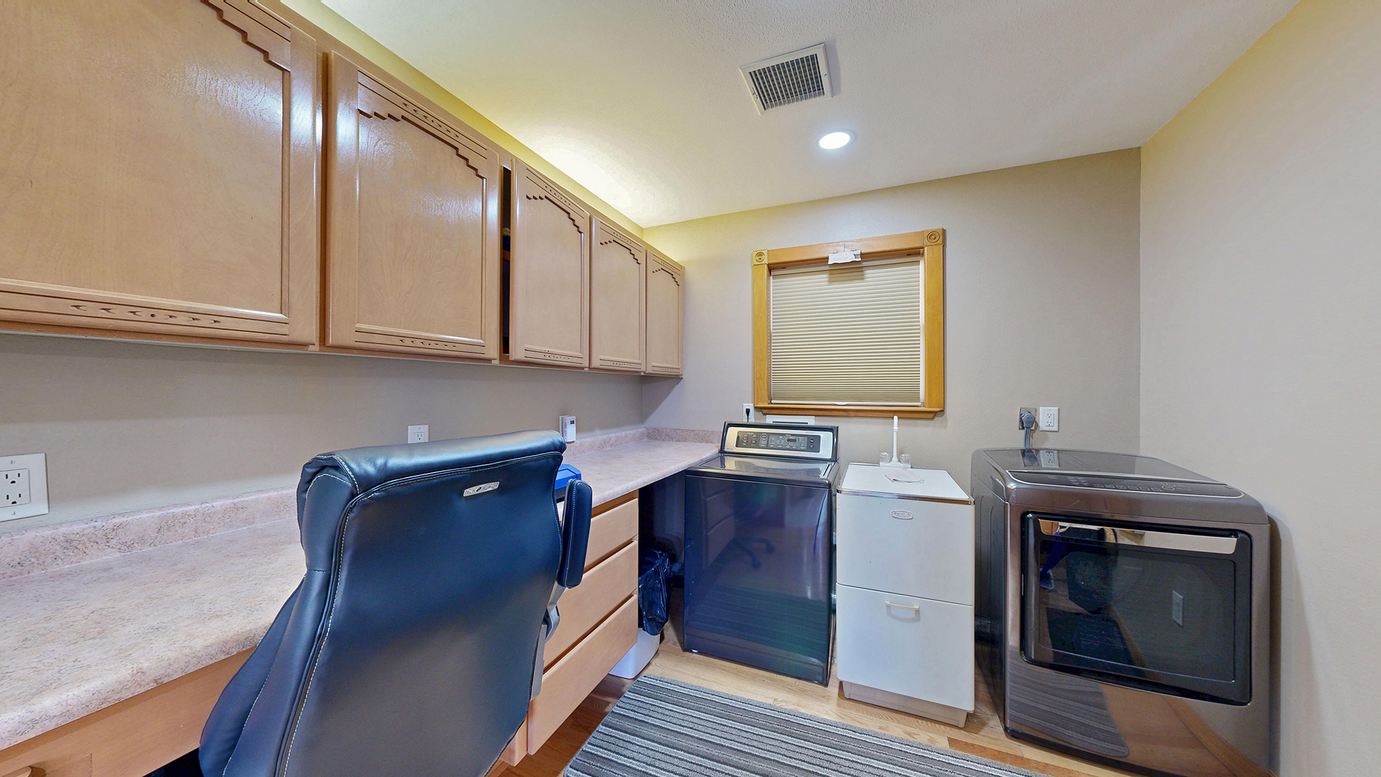 Alto, New Mexico, 88312, United States, 3 Bedrooms Bedrooms, ,2 BathroomsBathrooms,Residential,For Sale,1891048