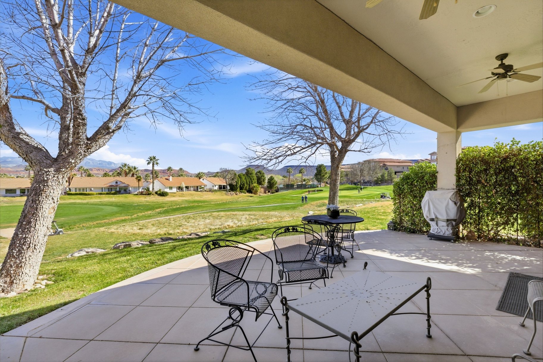  Former Model Home in Sunbrook community sits directly on golf course with Views - 物件實景