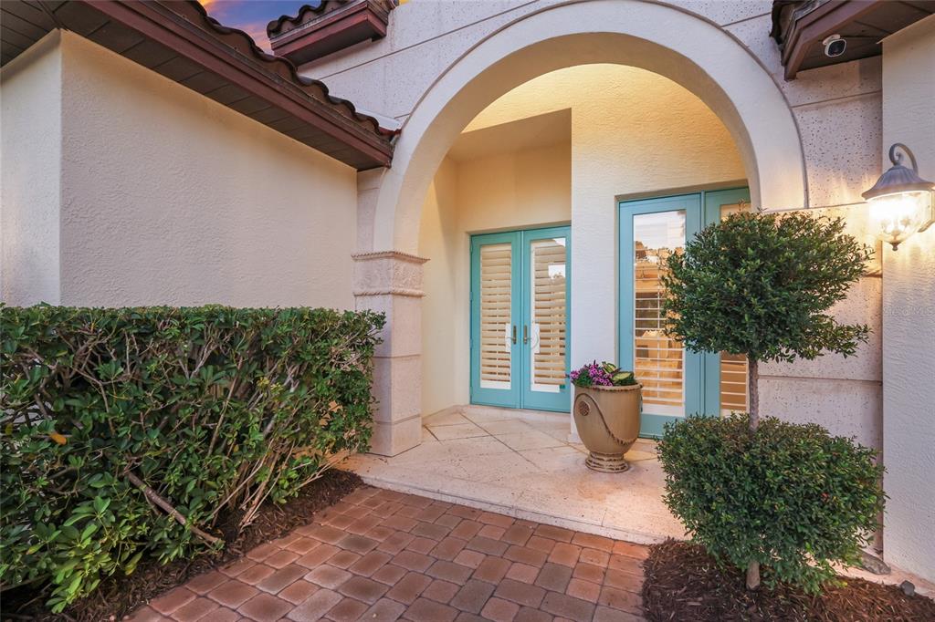 Sarasota, Florida, 34234, United States, 3 Bedrooms Bedrooms, ,3 BathroomsBathrooms,Residential,For Sale,1989538