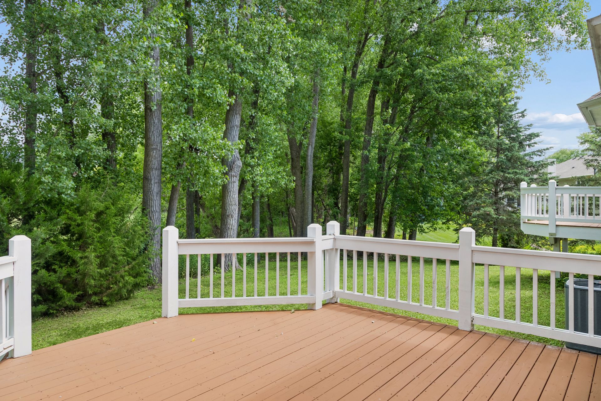  Beautifully Designed Living Near Bald Eagle Lake - 物件實景