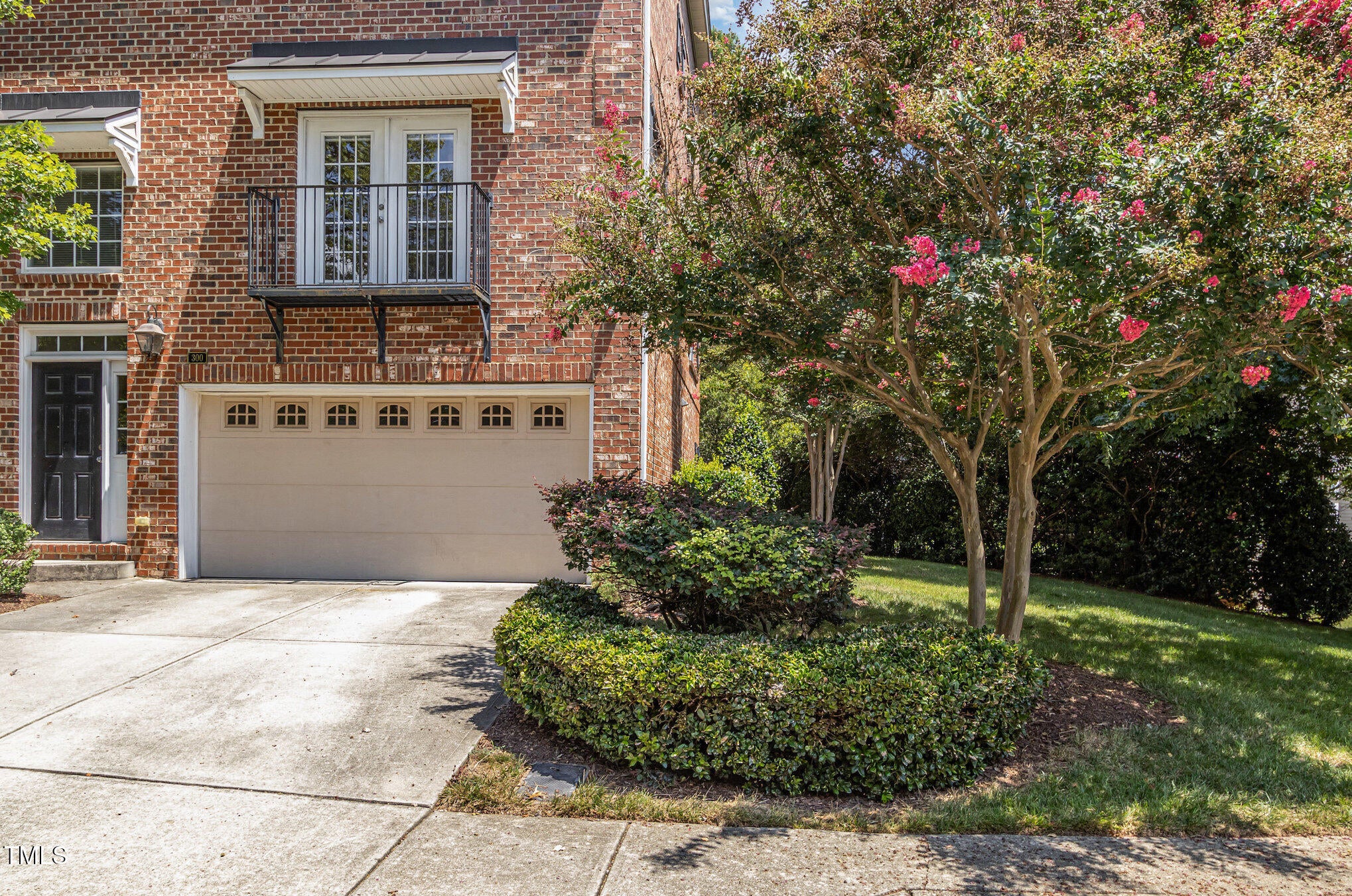 Chapel Hill, North Carolina, 27516, United States, 3 Bedrooms Bedrooms, ,4 BathroomsBathrooms,Residential,For Sale,1906993
