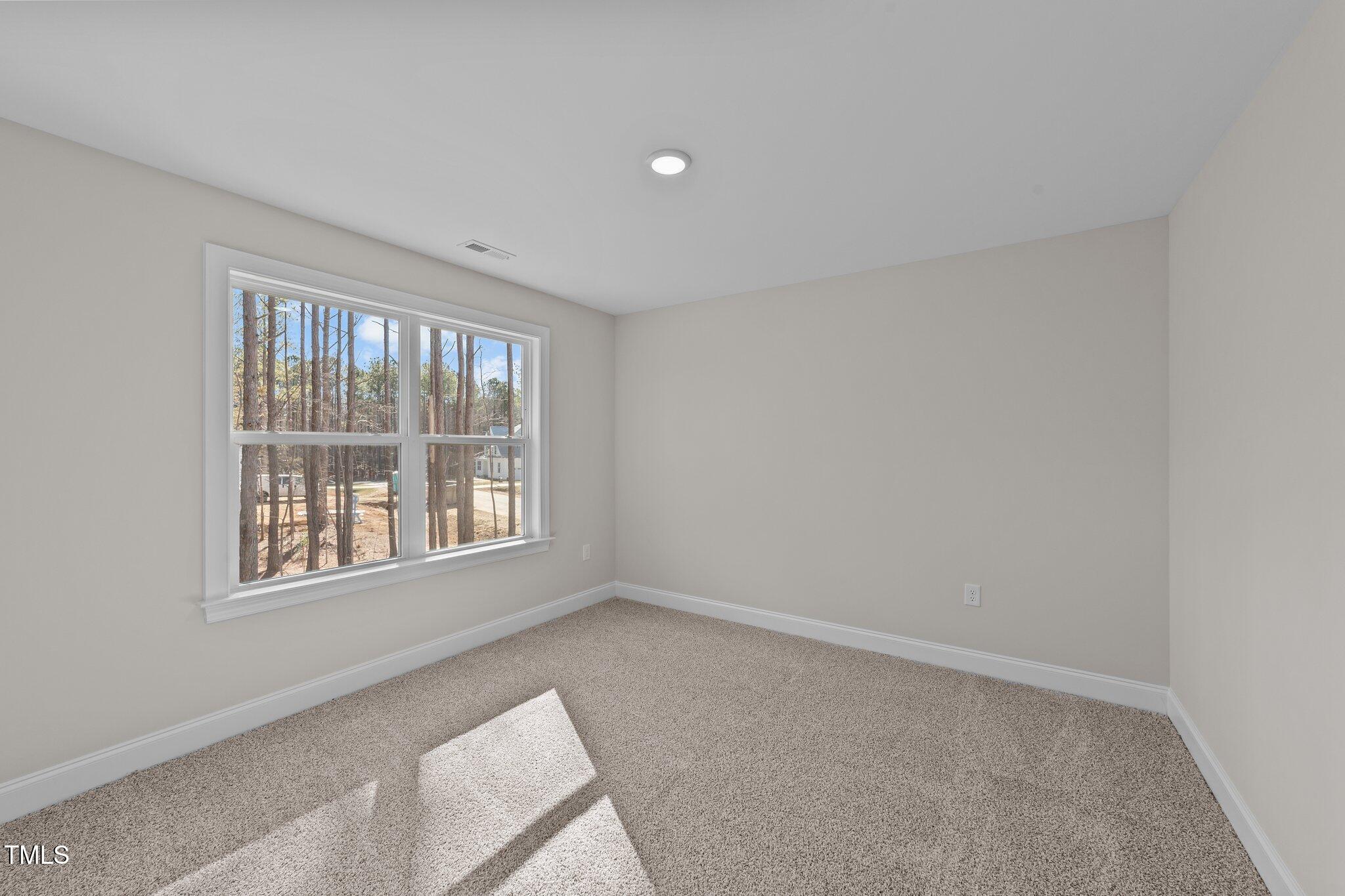 75 Arbor Drive, Youngsville, North Carolina, 27596, United States, 3 Bedrooms Bedrooms, ,4 BathroomsBathrooms,Residential,For Sale,75 Arbor Drive,1664678