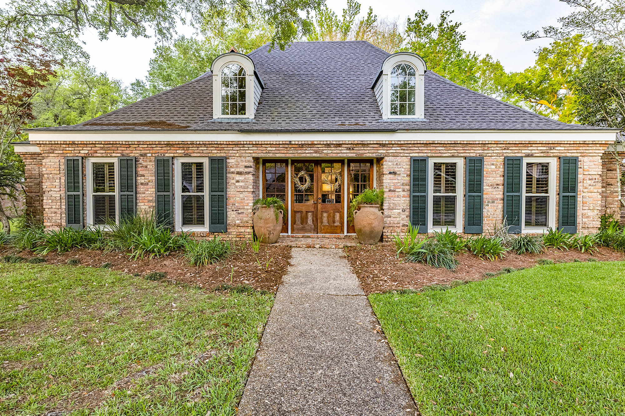 Houma, Louisiana, 70360, United States, 4 Bedrooms Bedrooms, ,3 BathroomsBathrooms,Residential,For Sale,1708944