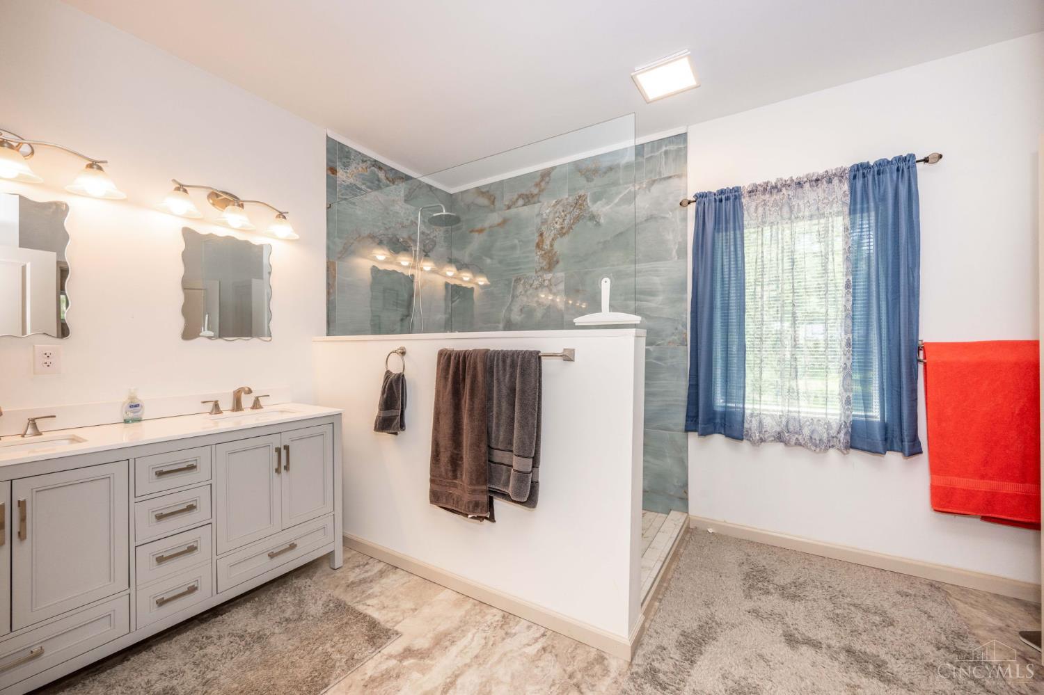 Tate Twp, Ohio, 45106, United States, 3 Bedrooms Bedrooms, ,2 BathroomsBathrooms,Residential,For Sale,1923237