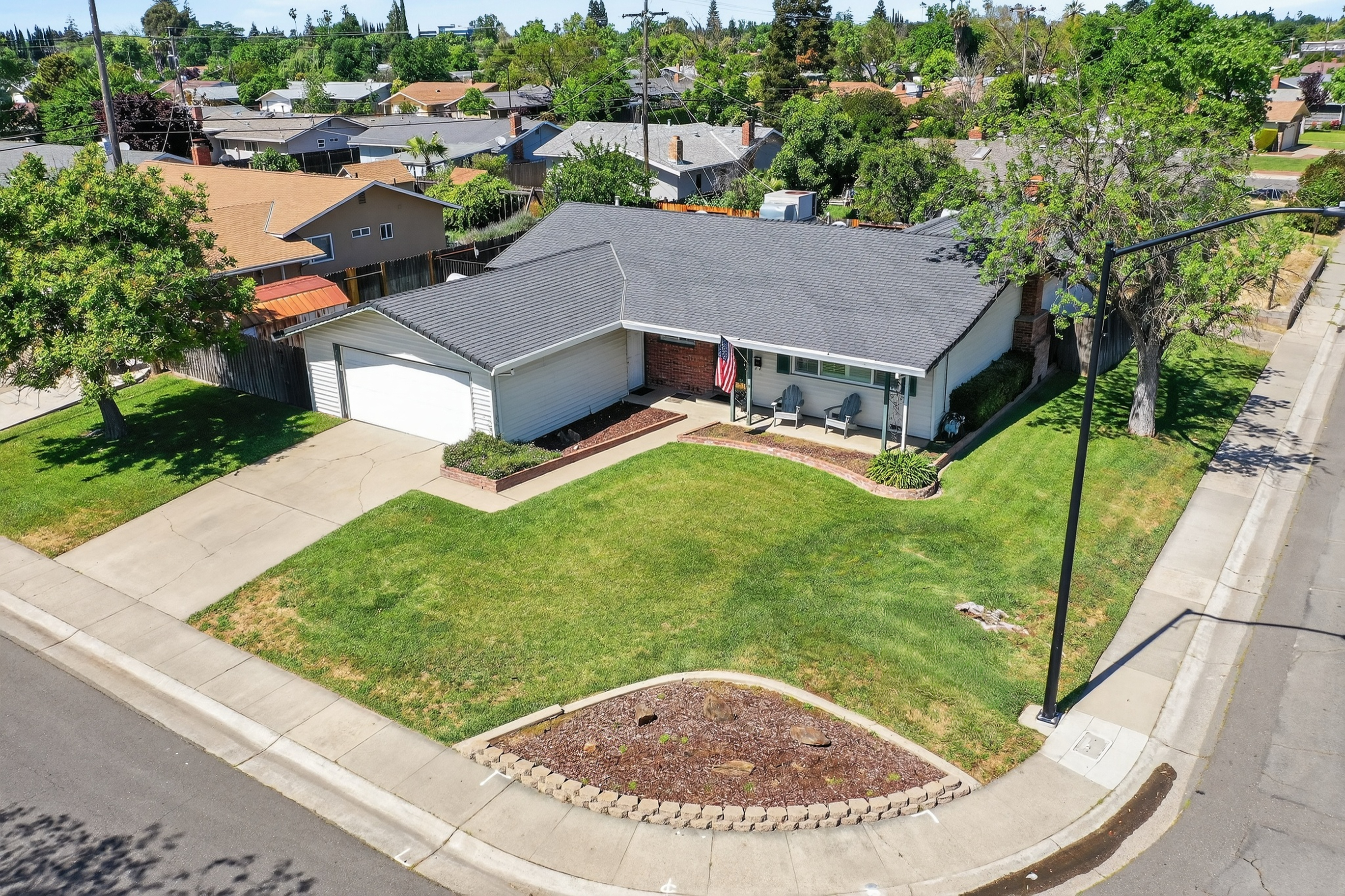  3581 Imperial Way, Sacramento, CA 95826 - 物件實景