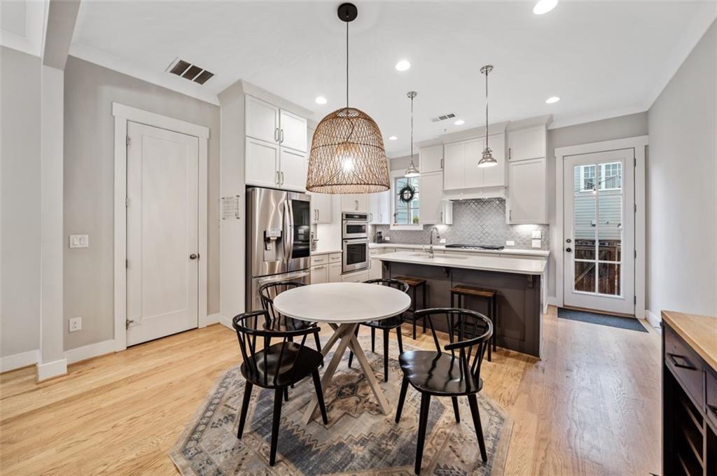 Woodstock, Georgia, 30188, United States, 4 Bedrooms Bedrooms, ,4 BathroomsBathrooms,Residential,For Sale,1695729