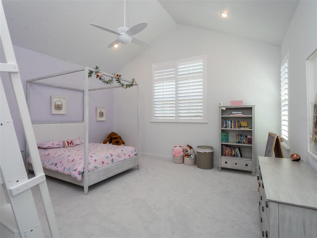 Gainesville, Florida, 32608, United States, 5 Bedrooms Bedrooms, ,8 BathroomsBathrooms,Residential,For Sale,1754058