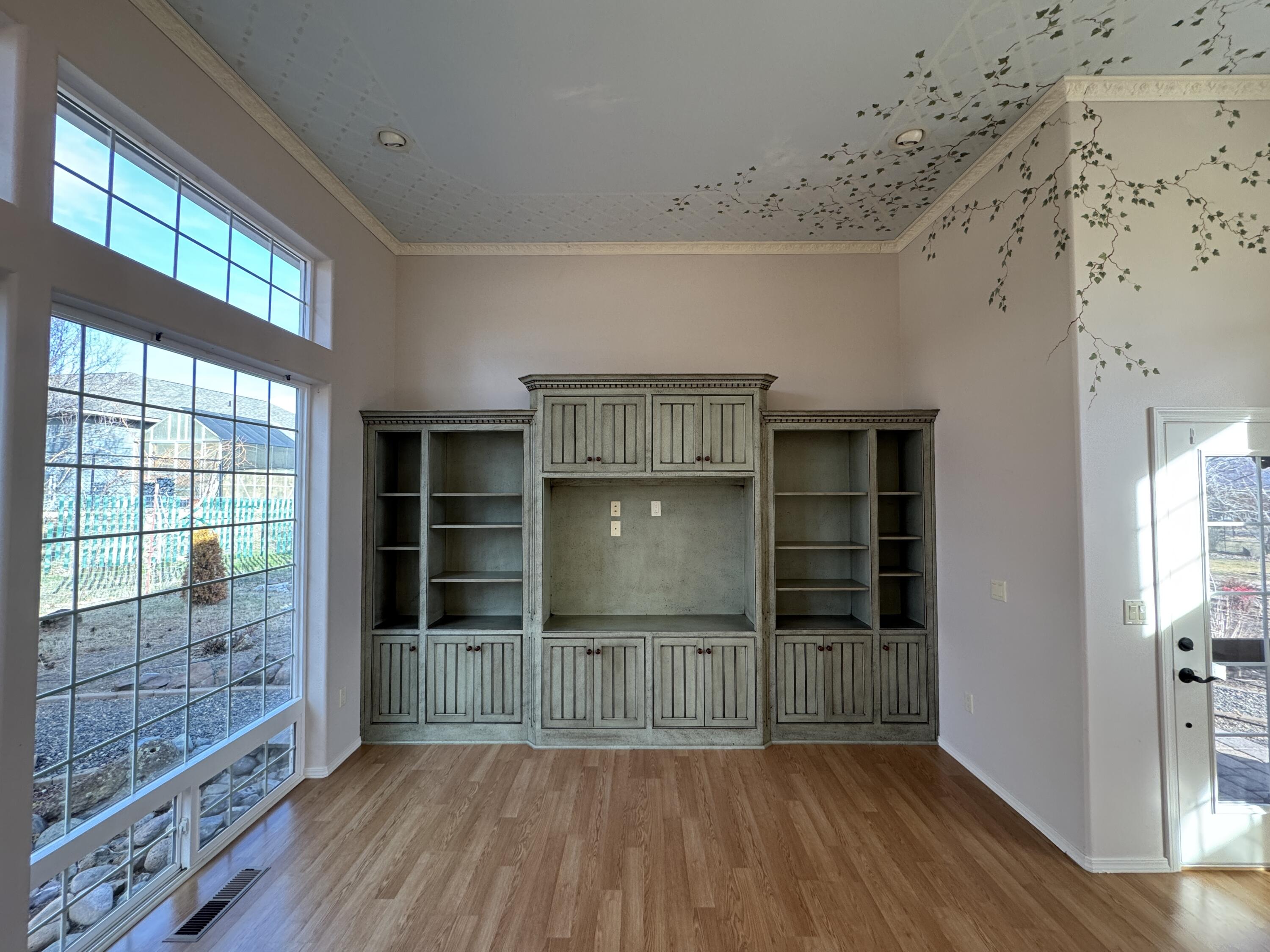 Terrebonne, Oregon, 97760, United States, 3 Bedrooms Bedrooms, ,2 BathroomsBathrooms,Residential,For Sale,2009315