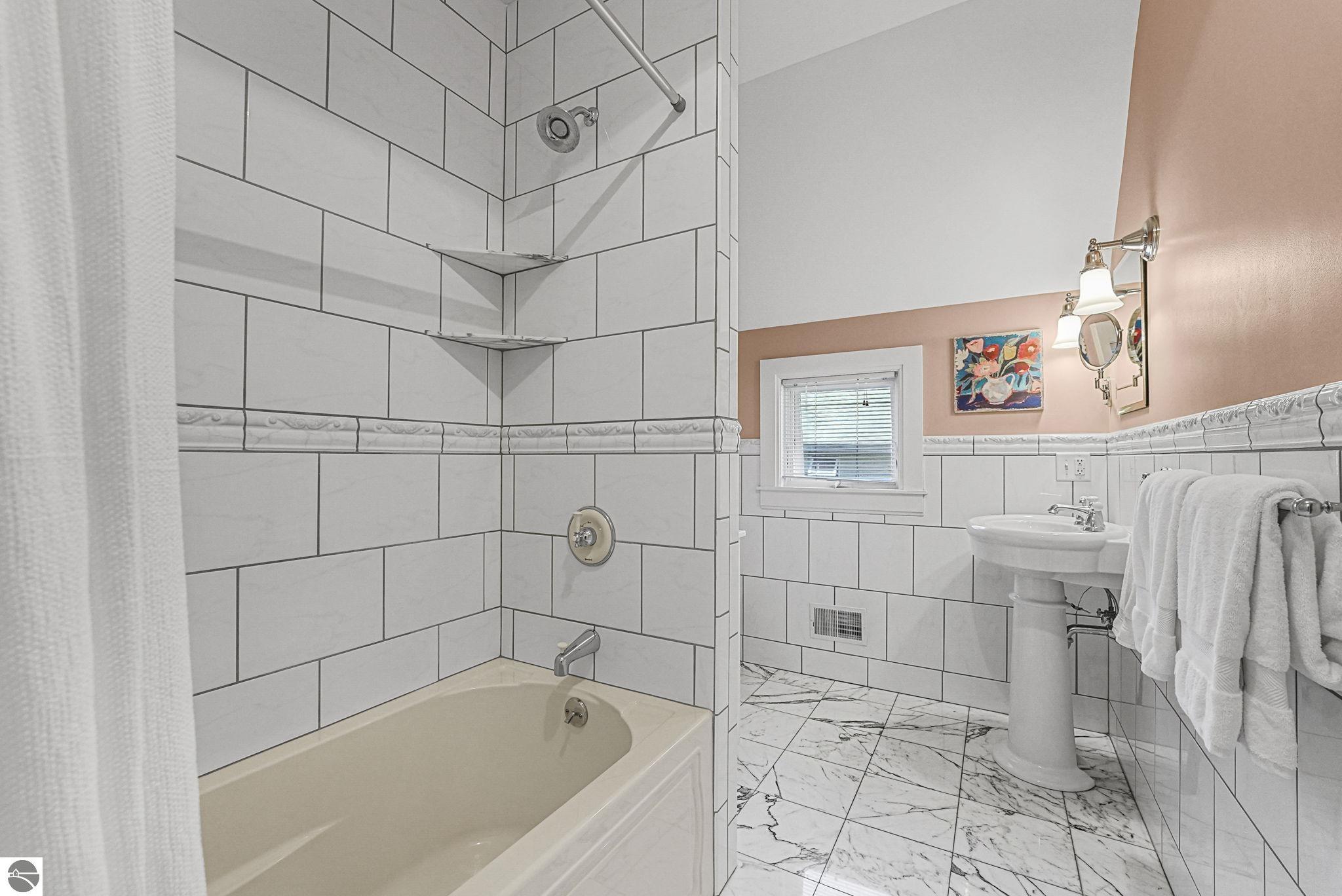 Traverse City, Michigan, 49684, United States, 3 Bedrooms Bedrooms, ,1 BathroomBathrooms,Residential,For Sale,1924144