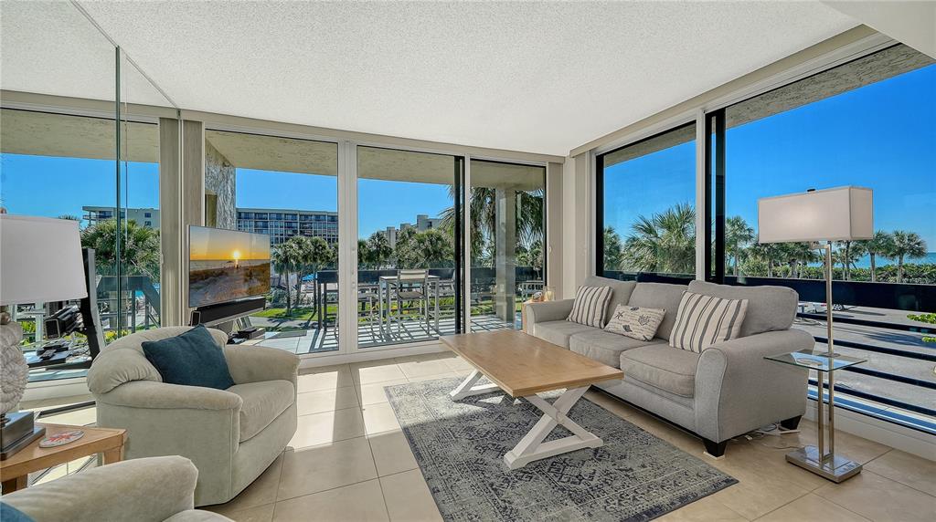 Longboat Key, Florida, 34228, United States, 2 Bedrooms Bedrooms, ,2 BathroomsBathrooms,Residential,For Sale,1995565
