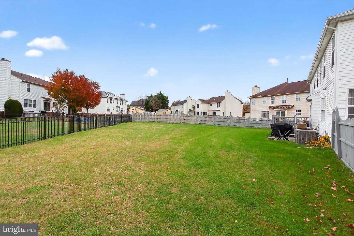 Burlington, New Jersey, 08016, United States, 4 Bedrooms Bedrooms, ,3 BathroomsBathrooms,Residential,For Sale,1988939