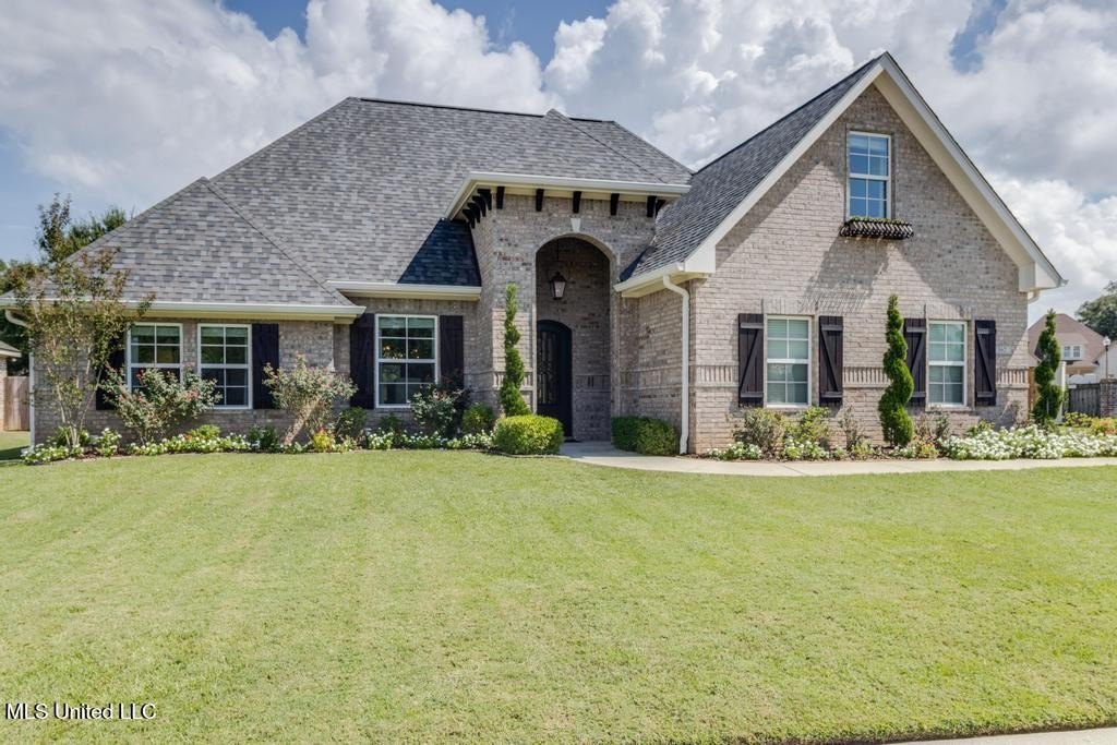 Biloxi, Mississippi, 39531, United States, 4 Bedrooms Bedrooms, ,3 BathroomsBathrooms,Residential,For Sale,1974223