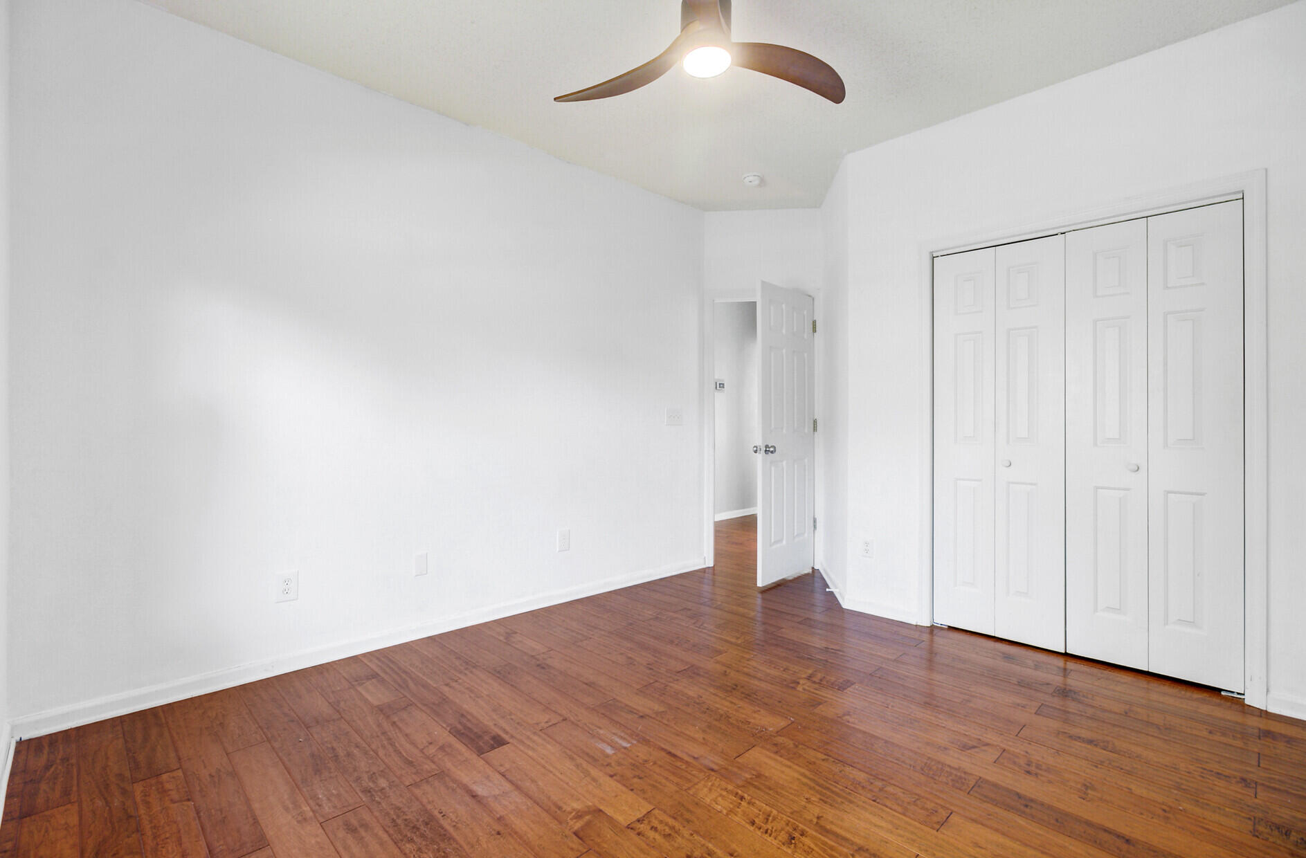 Mount Pleasant, South Carolina, 29466, United States, 3 Bedrooms Bedrooms, ,2 BathroomsBathrooms,Residential,For Sale,1998067