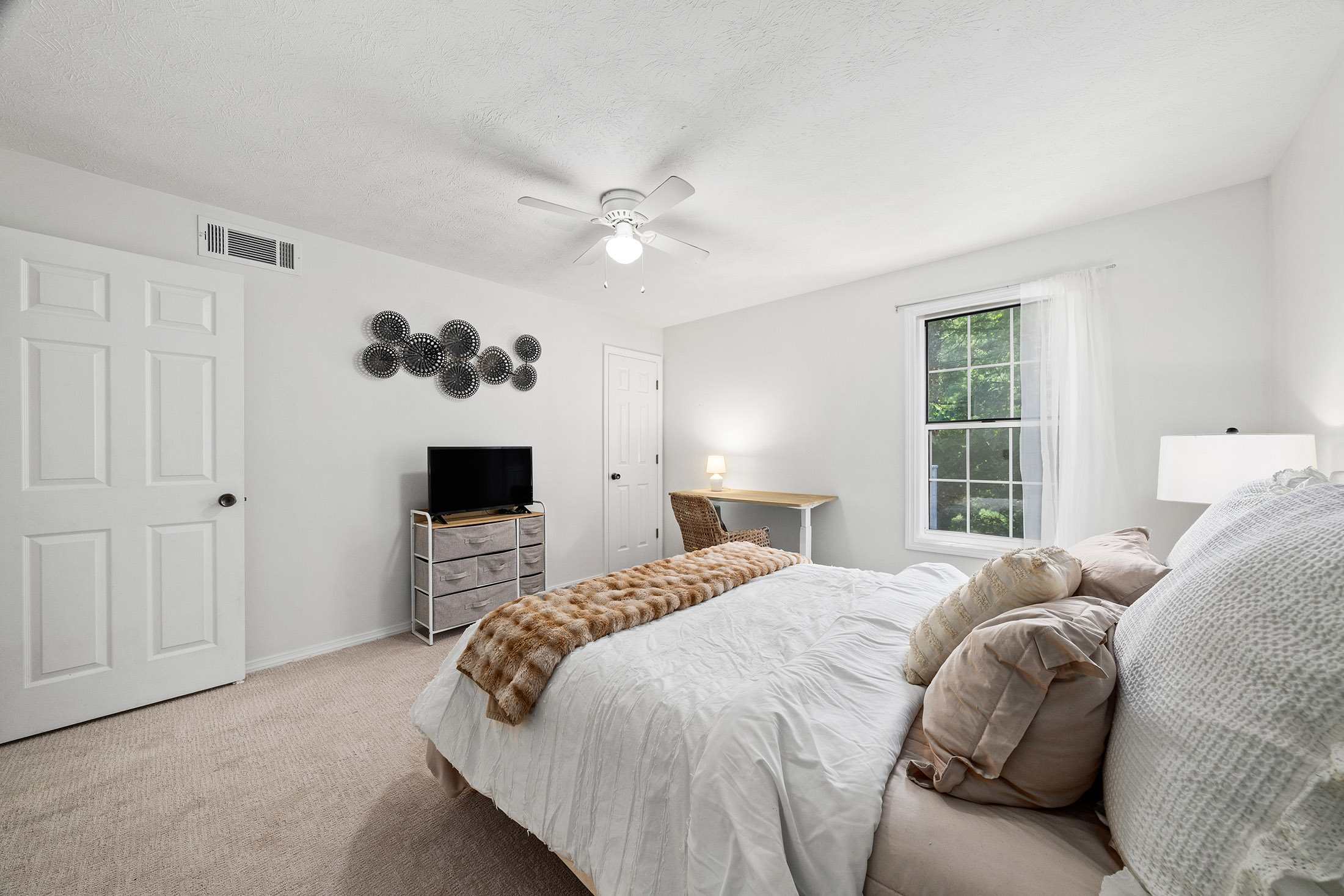  Perfectly Positioned Between the Charm of Downtown Roswell and Sandy Springs - 物件實景