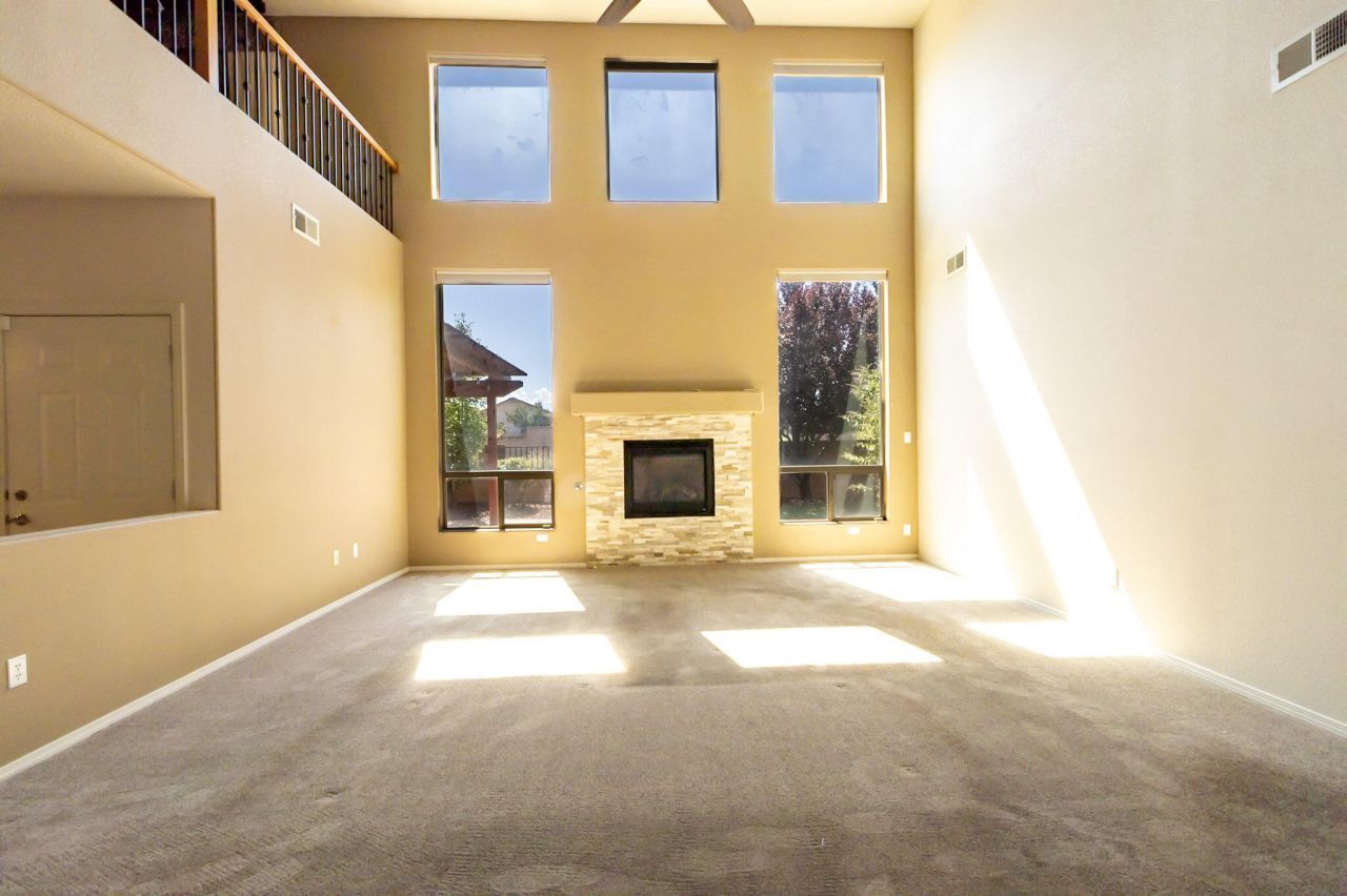 Rio Rancho, New Mexico, 87124, United States, 5 Bedrooms Bedrooms, ,3 BathroomsBathrooms,Residential,For Sale,1898268