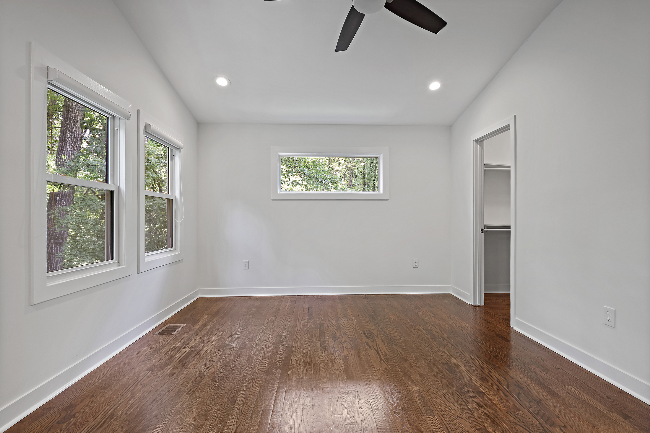  Charming Updated Ranch Home in Sought-after Clairmont Terrace Neighborhood - 物件實景