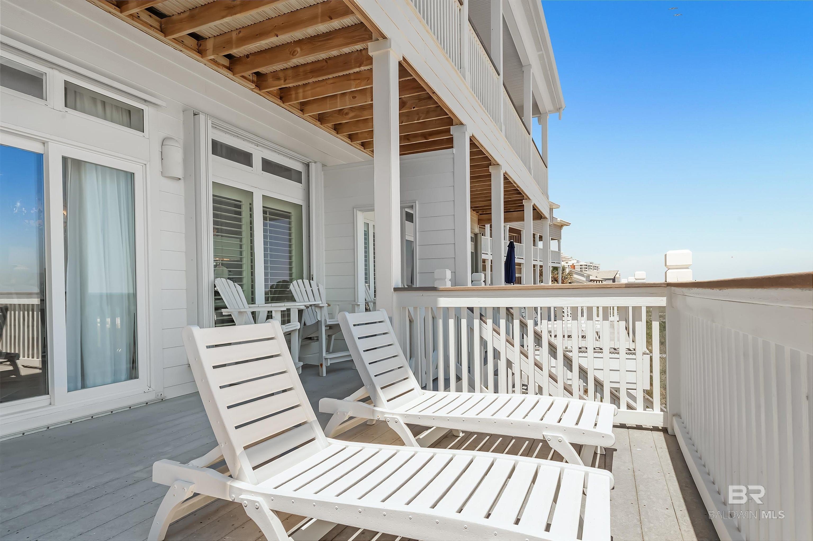 Pensacola, Florida, 32507, United States, 8 Bedrooms Bedrooms, ,9 BathroomsBathrooms,Residential,For Sale,1983870