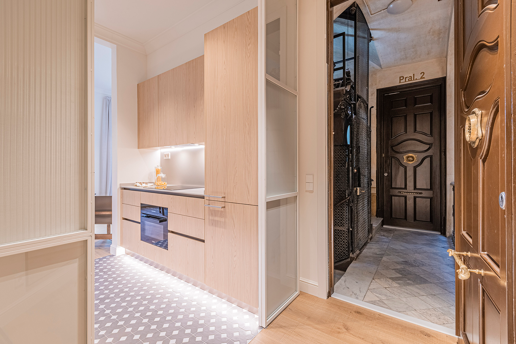  Corner flat newly renovated in Eixample - 物件實景