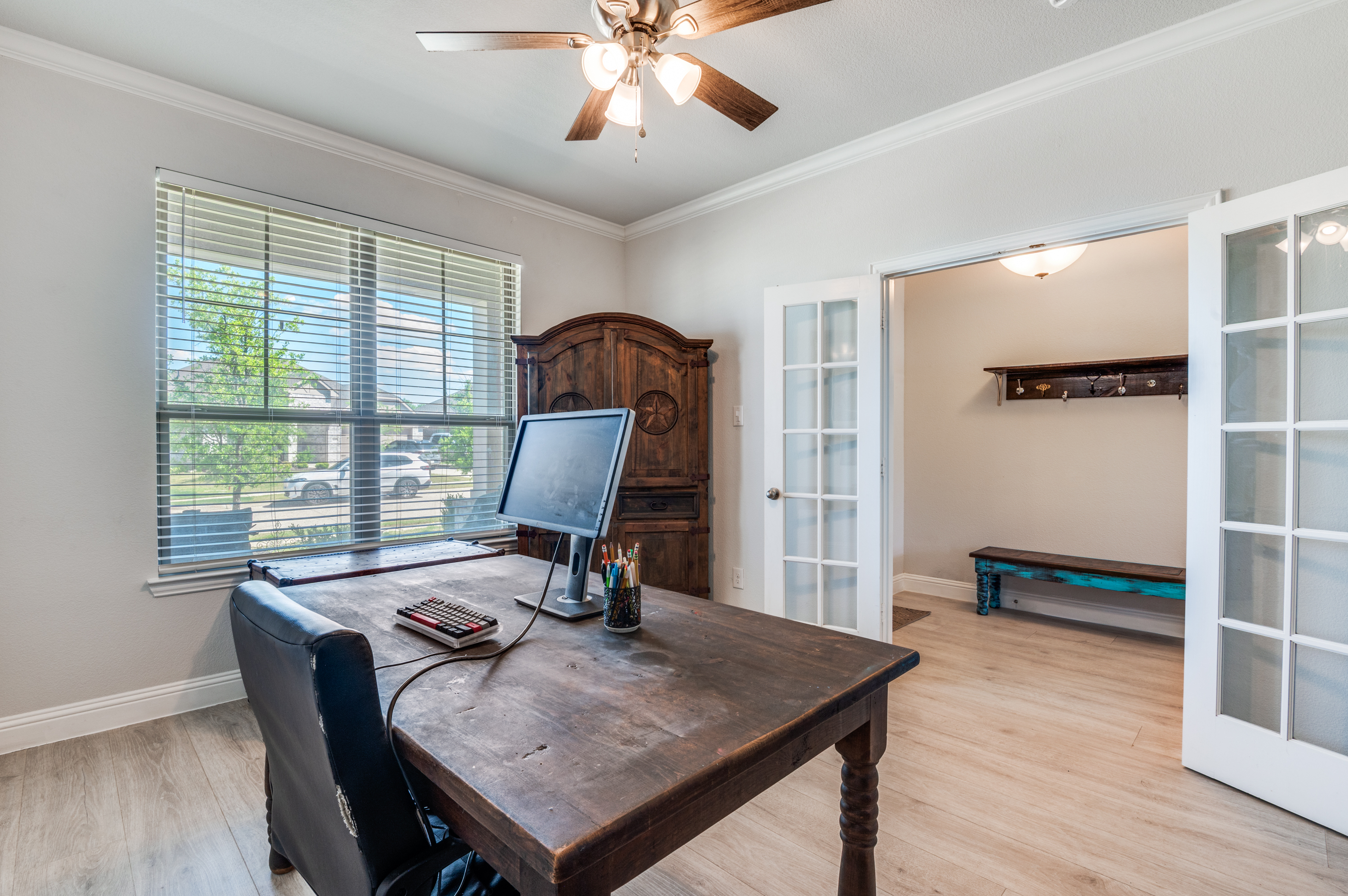  Burleson Beauty with Backyard Fun - 物件實景