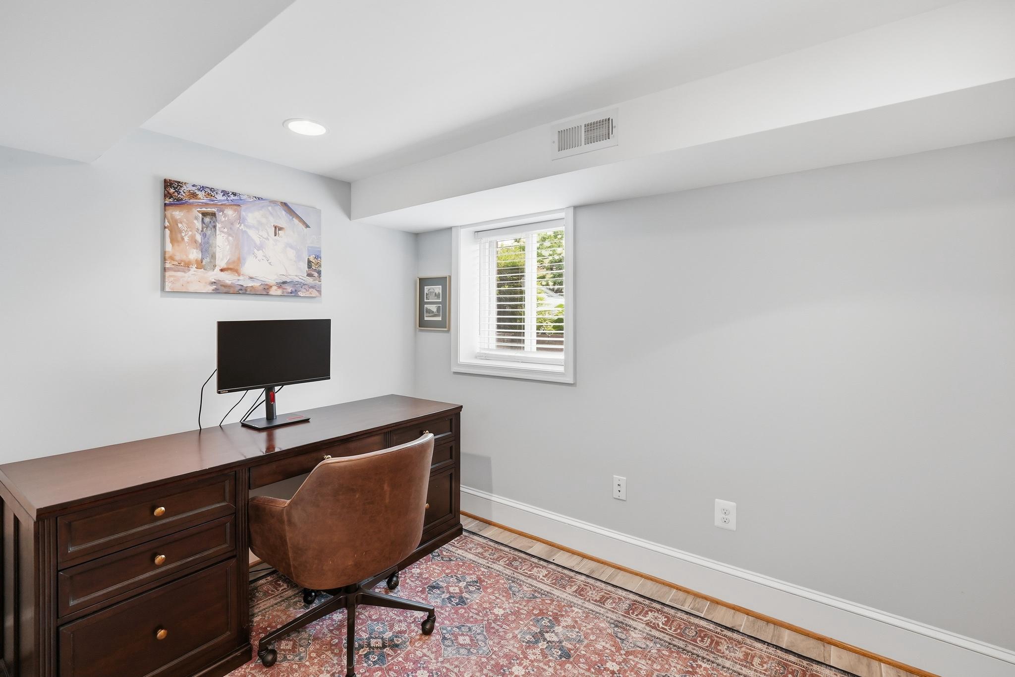  636 N Columbus Street, Alexandria, VA, 22314 - 物件實景