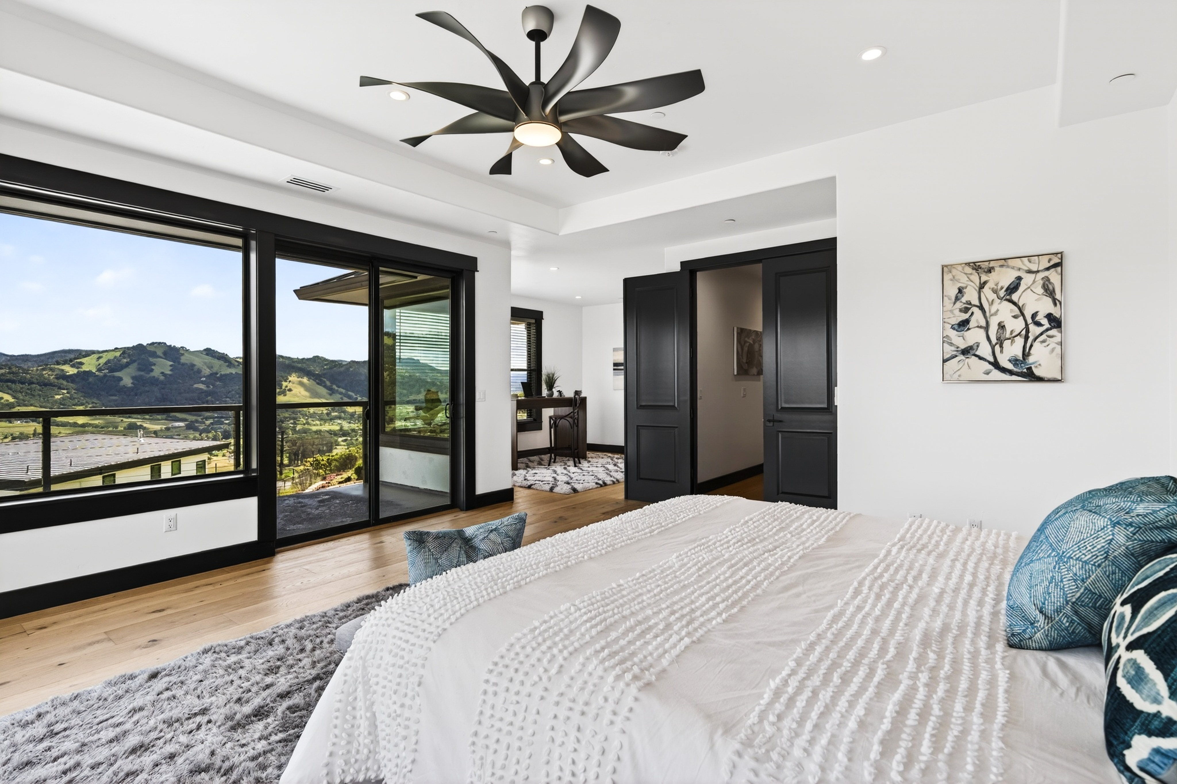  Stunning New Build - 物件實景