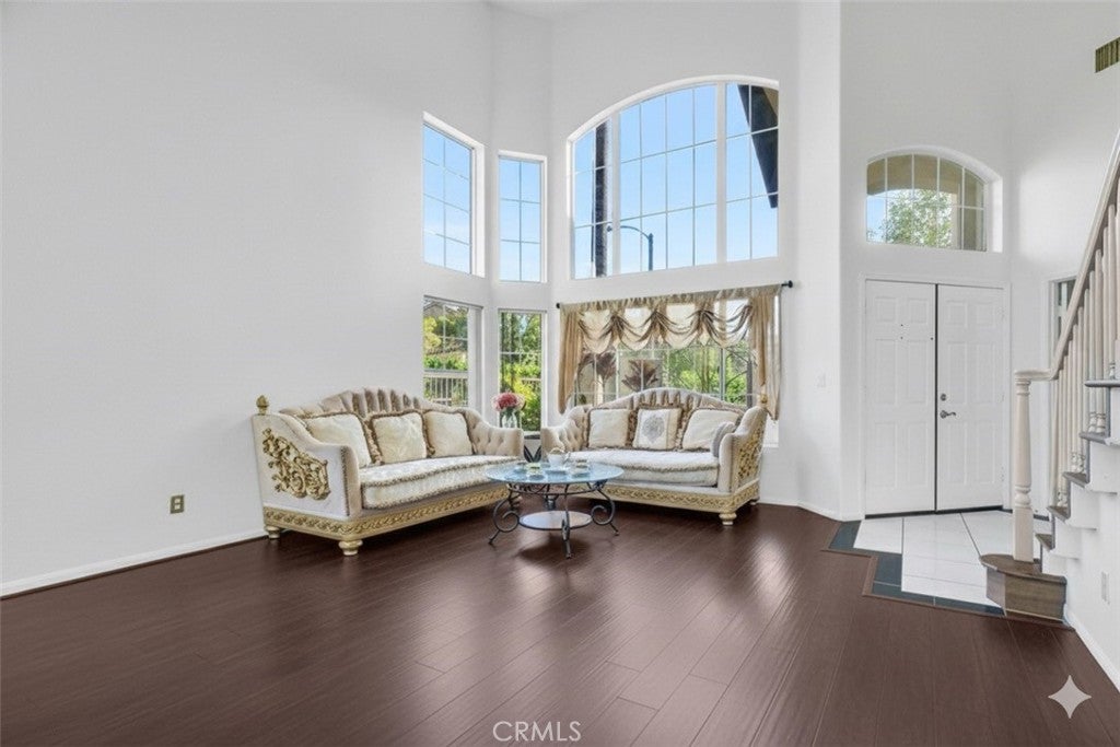 San Dimas, California, 91773, United States, 4 Bedrooms Bedrooms, ,3 BathroomsBathrooms,Residential,For Sale,1986293