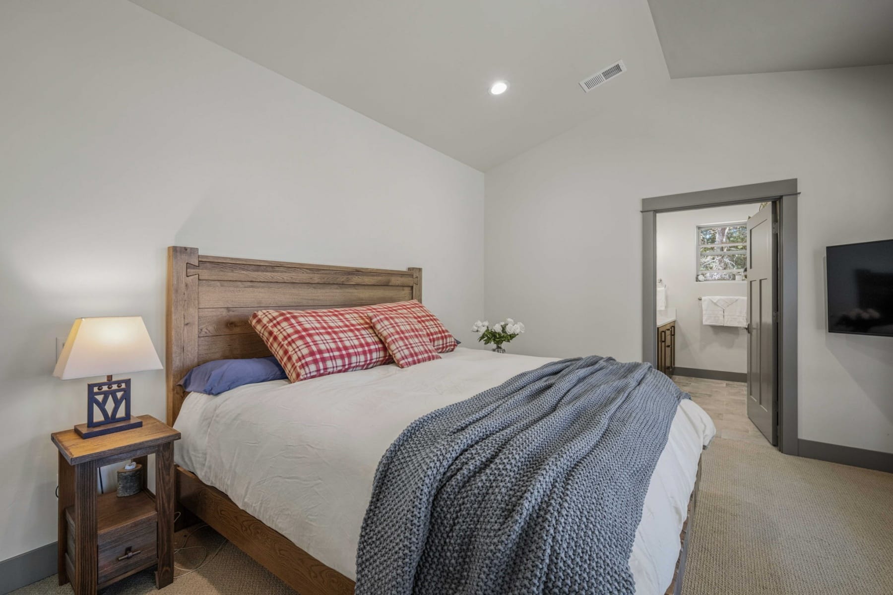  54635 Silver Fox Drive Bend, OR 97707 - 物件實景