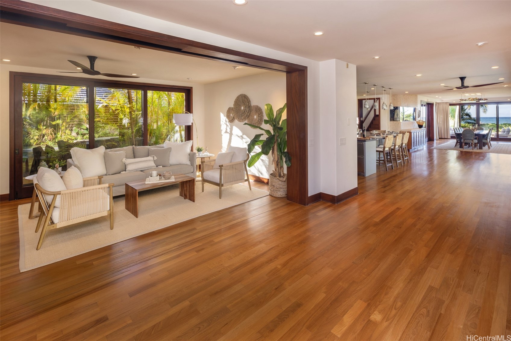 Kailua, Hawaii, 96734, United States, 5 Bedrooms Bedrooms, ,5 BathroomsBathrooms,Residential,For Sale,1948431