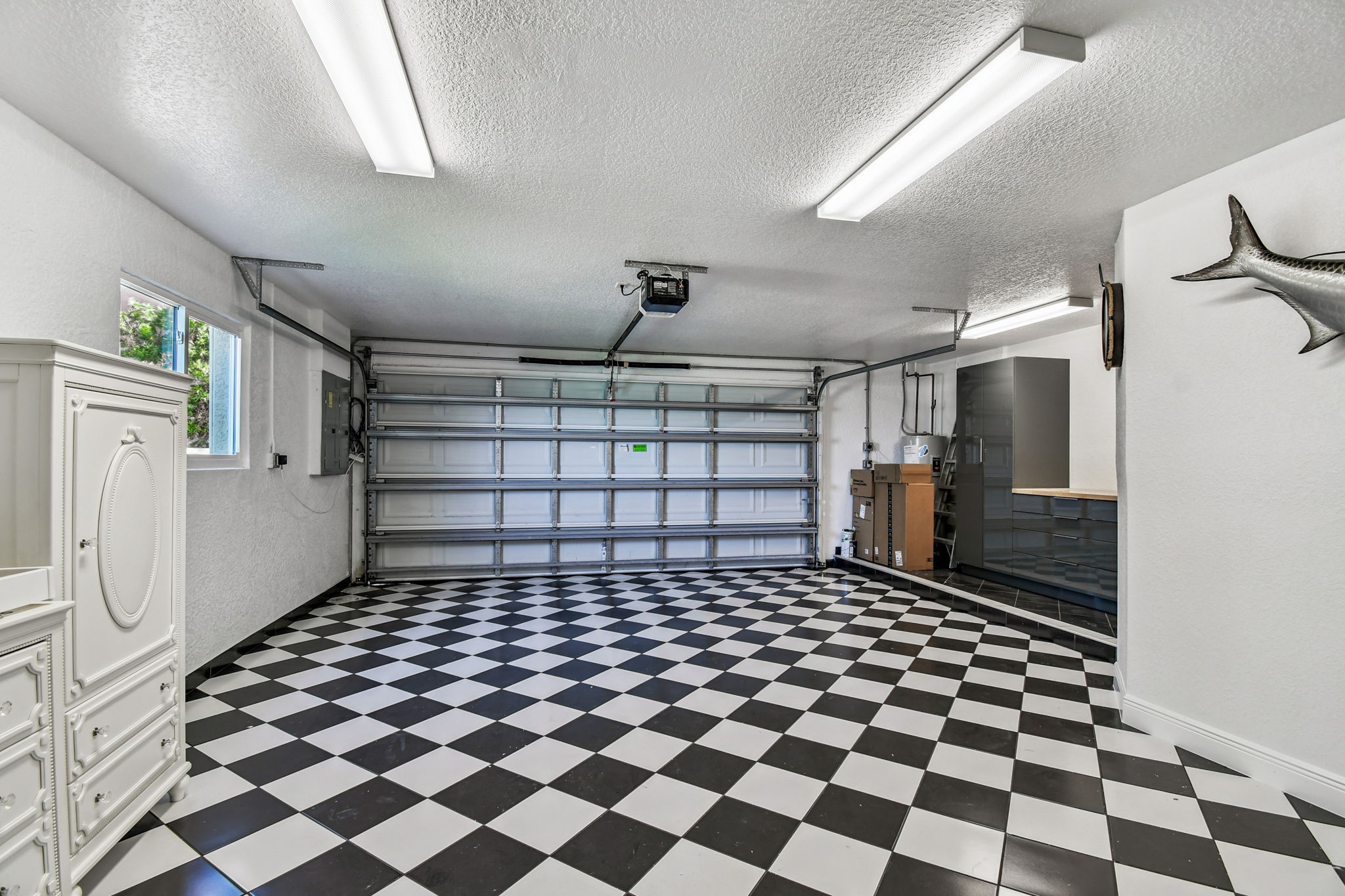 Madeira Beach, Florida, 33708, United States, 6 Bedrooms Bedrooms, ,6 BathroomsBathrooms,Residential,For Sale,1975666