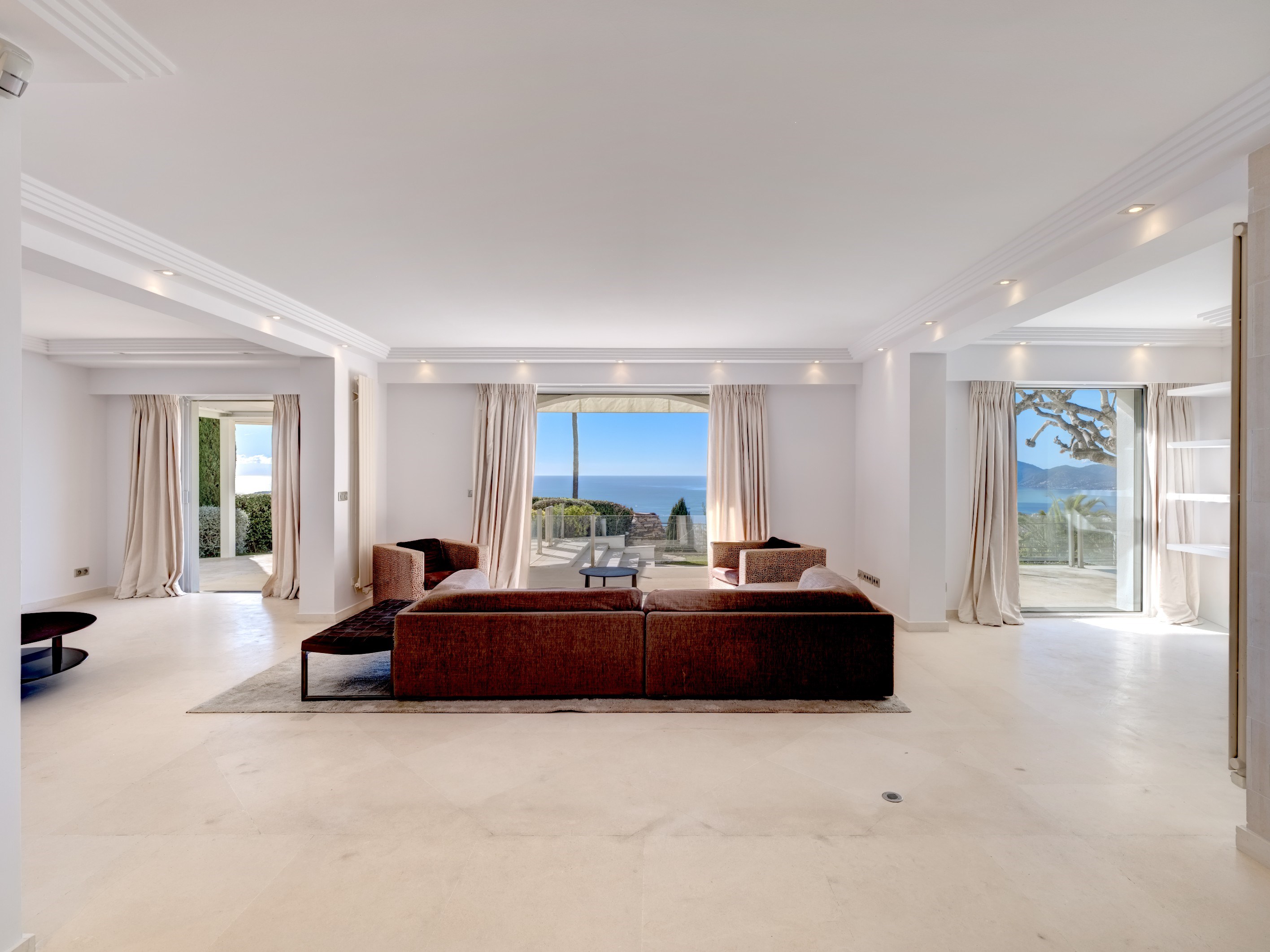  Cannes villa 211 sqm panoramic sea view Lérins Islands secure estate with pool - 物件實景