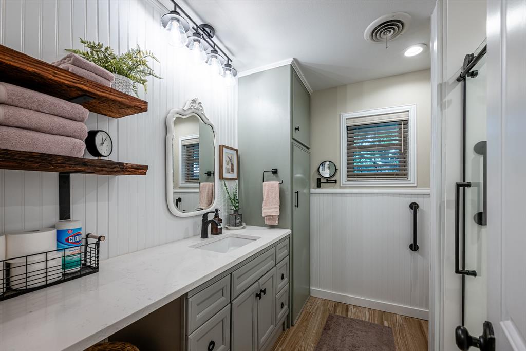 Abilene, Texas, 79606, United States, 3 Bedrooms Bedrooms, ,2 BathroomsBathrooms,Residential,For Sale,1988306