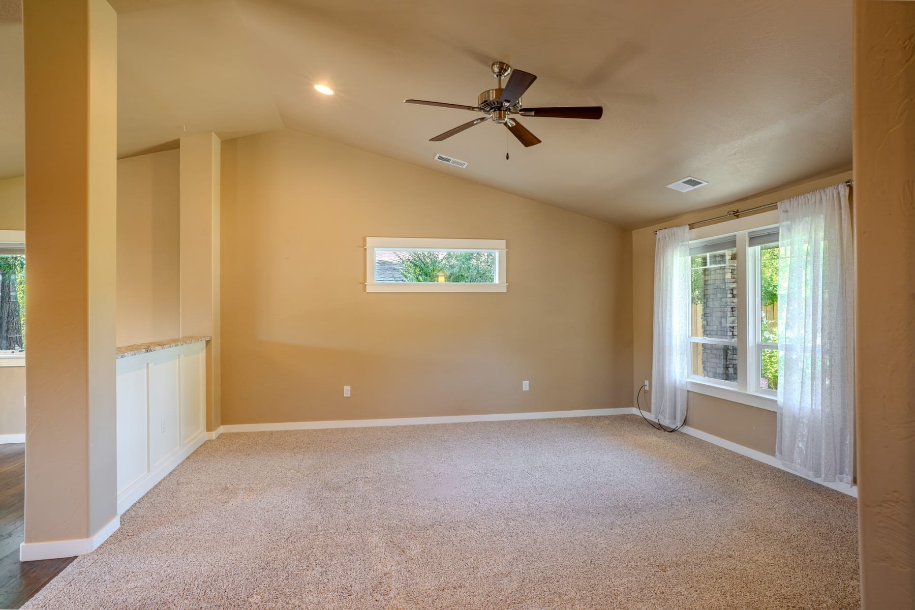  2196 Crestbrook Road Medford, OR 97504 - 物件實景