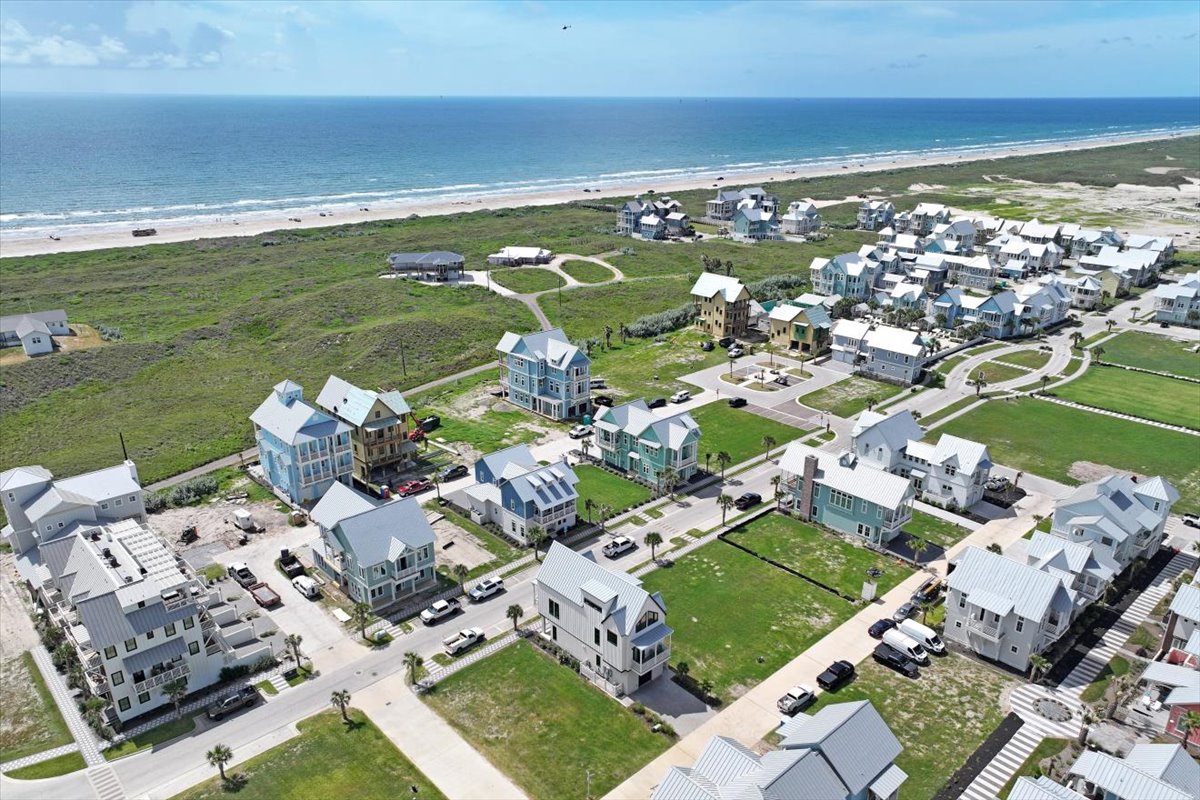 Port Aransas, Texas, 78373, United States, 3 Bedrooms Bedrooms, ,3 BathroomsBathrooms,Residential,For Sale,1979271