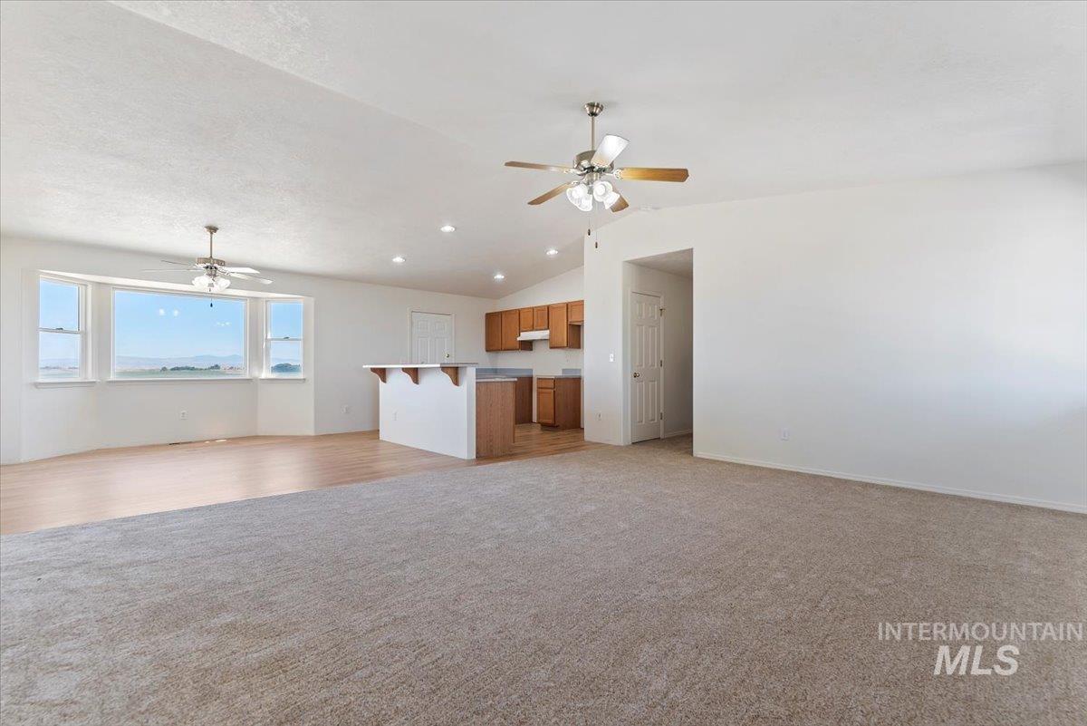 New Plymouth, Idaho, 83655-5457, United States, 5 Bedrooms Bedrooms, ,Residential,For Sale,1918304