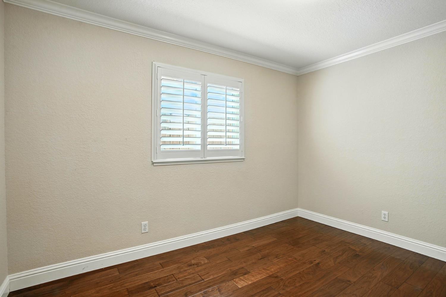 Galt, California, 95632, United States, 3 Bedrooms Bedrooms, ,2 BathroomsBathrooms,Residential,For Sale,1906984