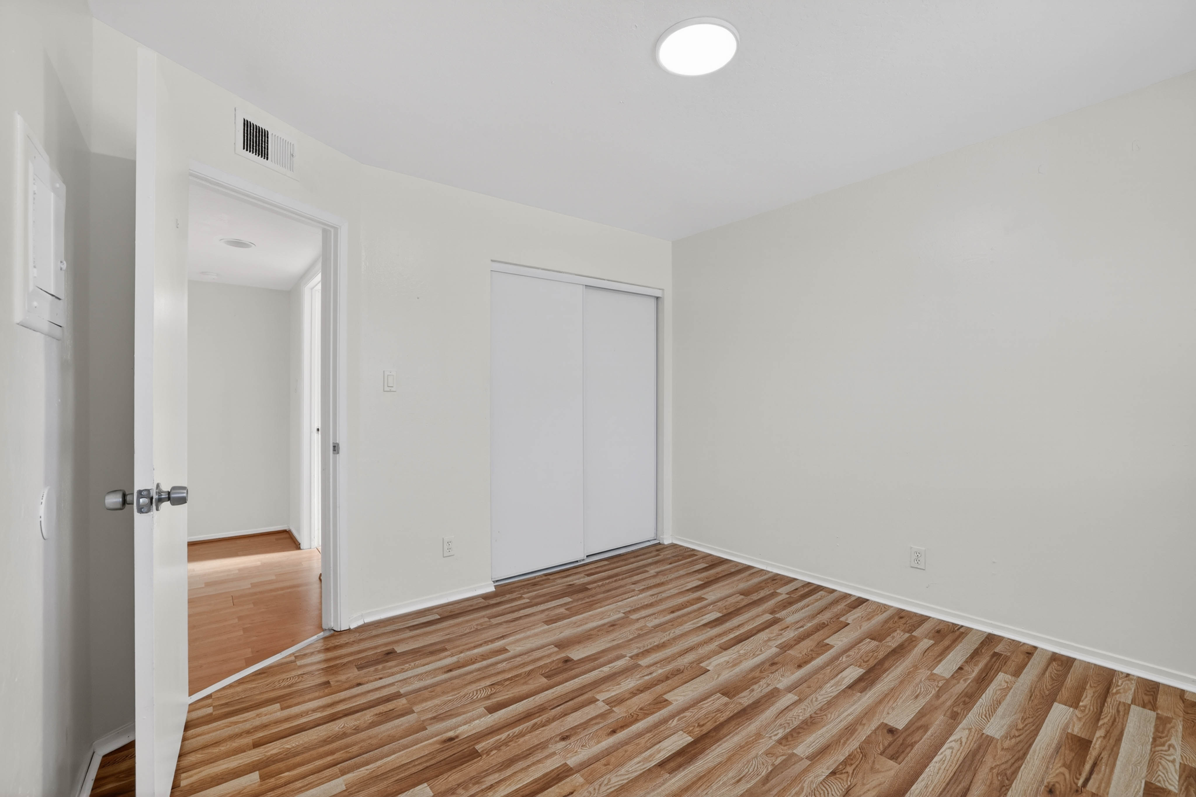  4149 Apostolo Circle, Sacramento, CA 95824 - 物件實景