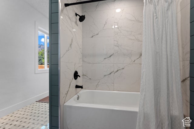 Holladay, Utah, 84121, United States, 4 Bedrooms Bedrooms, ,3 BathroomsBathrooms,Residential,For Sale,1984461