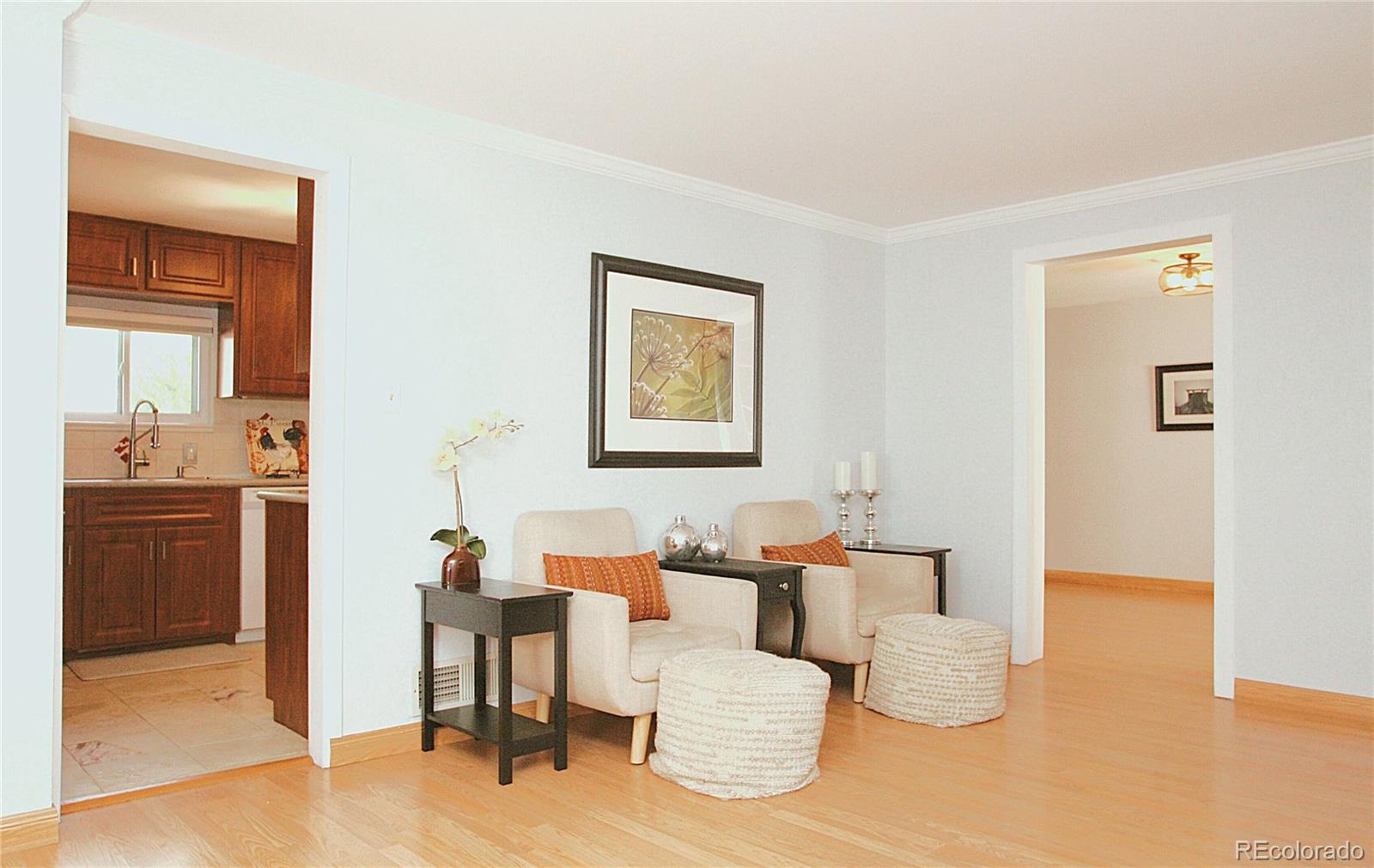 Englewood, Colorado, 80110, United States, 3 Bedrooms Bedrooms, ,2 BathroomsBathrooms,Residential,For Sale,1918074