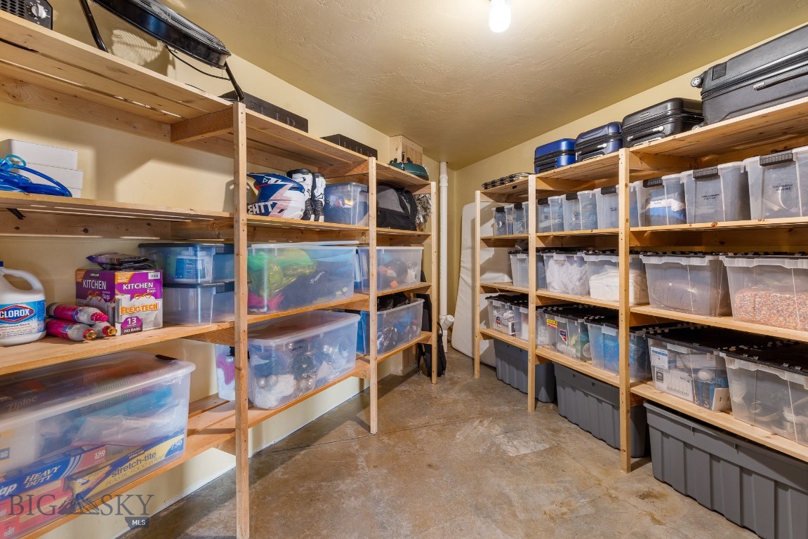 Bozeman, Montana, 59715, United States, 4 Bedrooms Bedrooms, ,5 BathroomsBathrooms,Residential,For Sale,1794934
