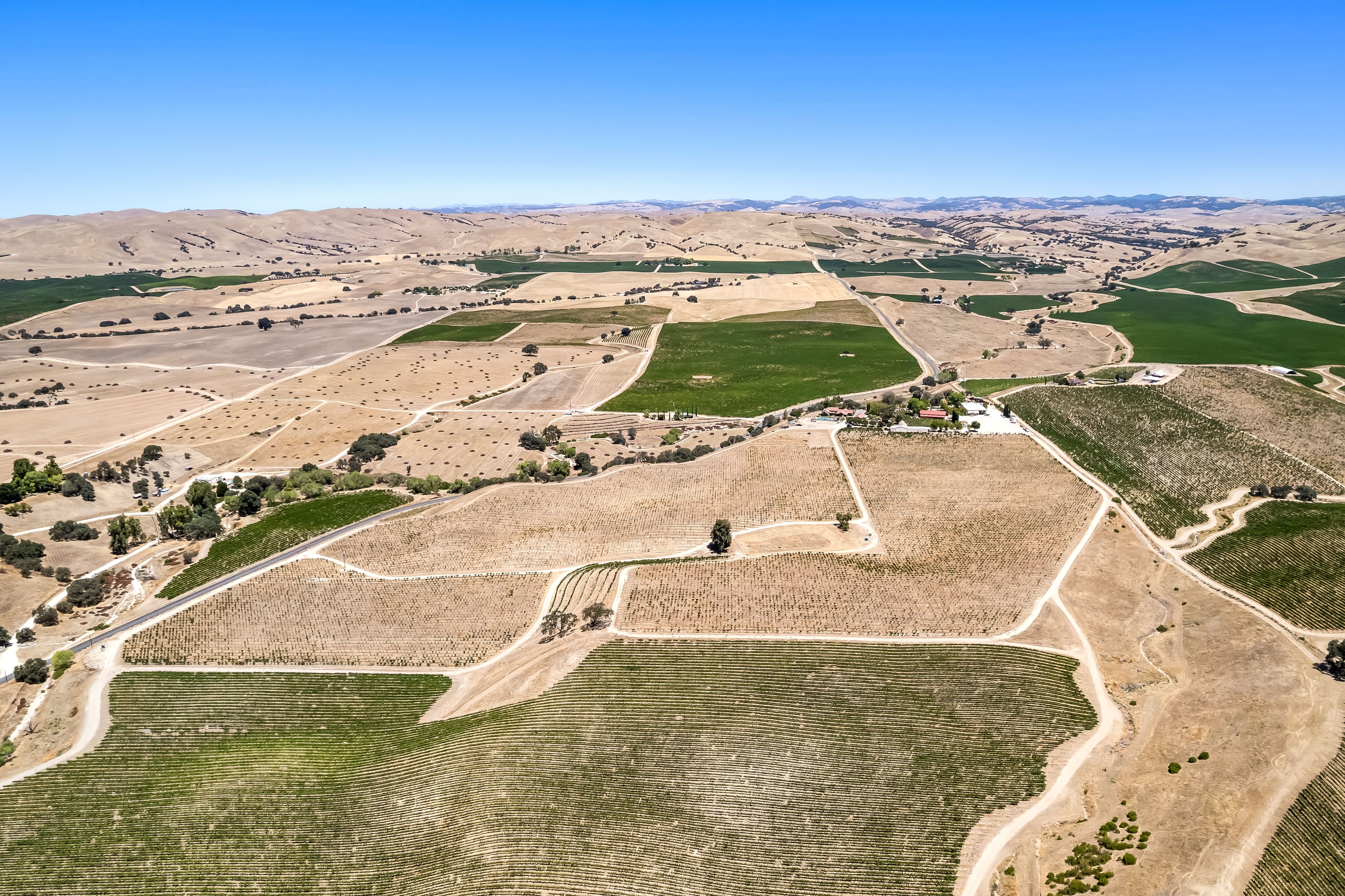  2995 Pleasant Valley Road - 物件實景