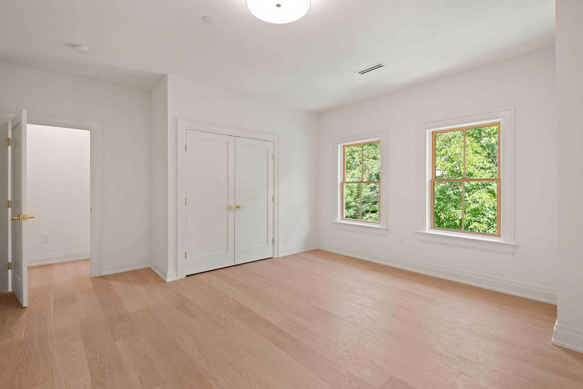  5022 Cathedral Avenue NW, Washington, DC, 20016 - 物件實景