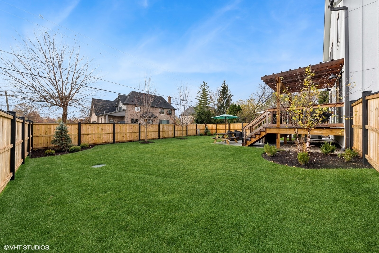 Northbrook, Illinois, 60062, United States, 5 Bedrooms Bedrooms, ,5 BathroomsBathrooms,Residential,For Sale,1827493