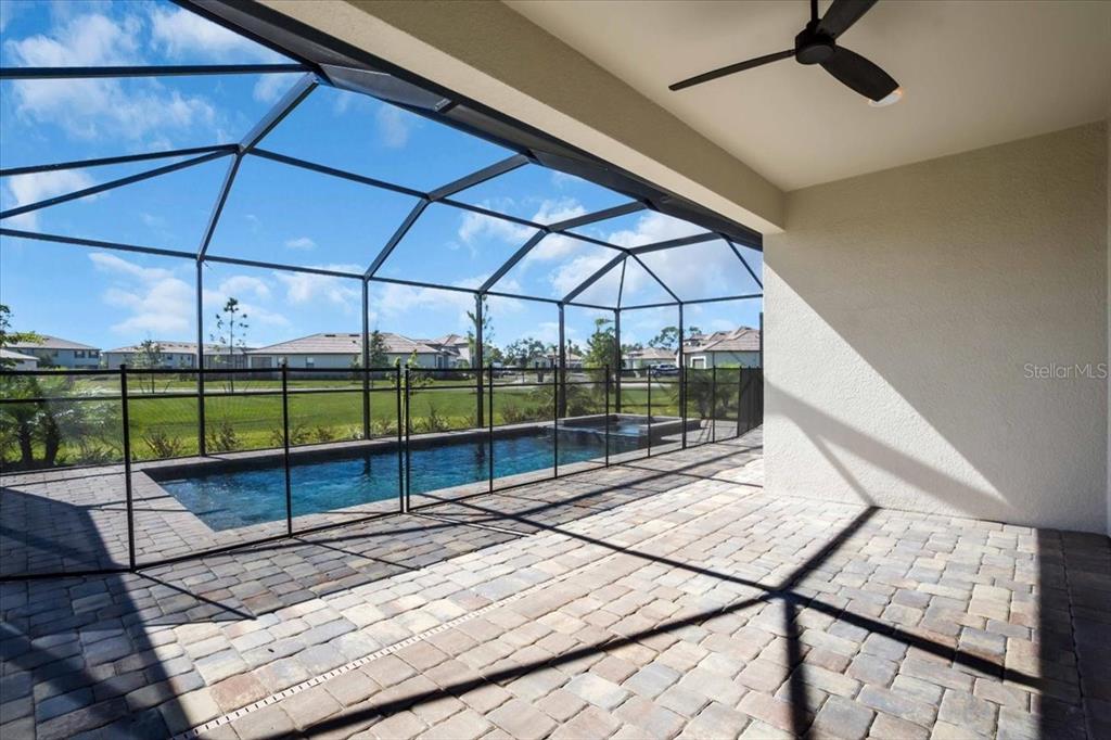 Bradenton, Florida, 34211, United States, 4 Bedrooms Bedrooms, ,3 BathroomsBathrooms,Residential,For Sale,1987959