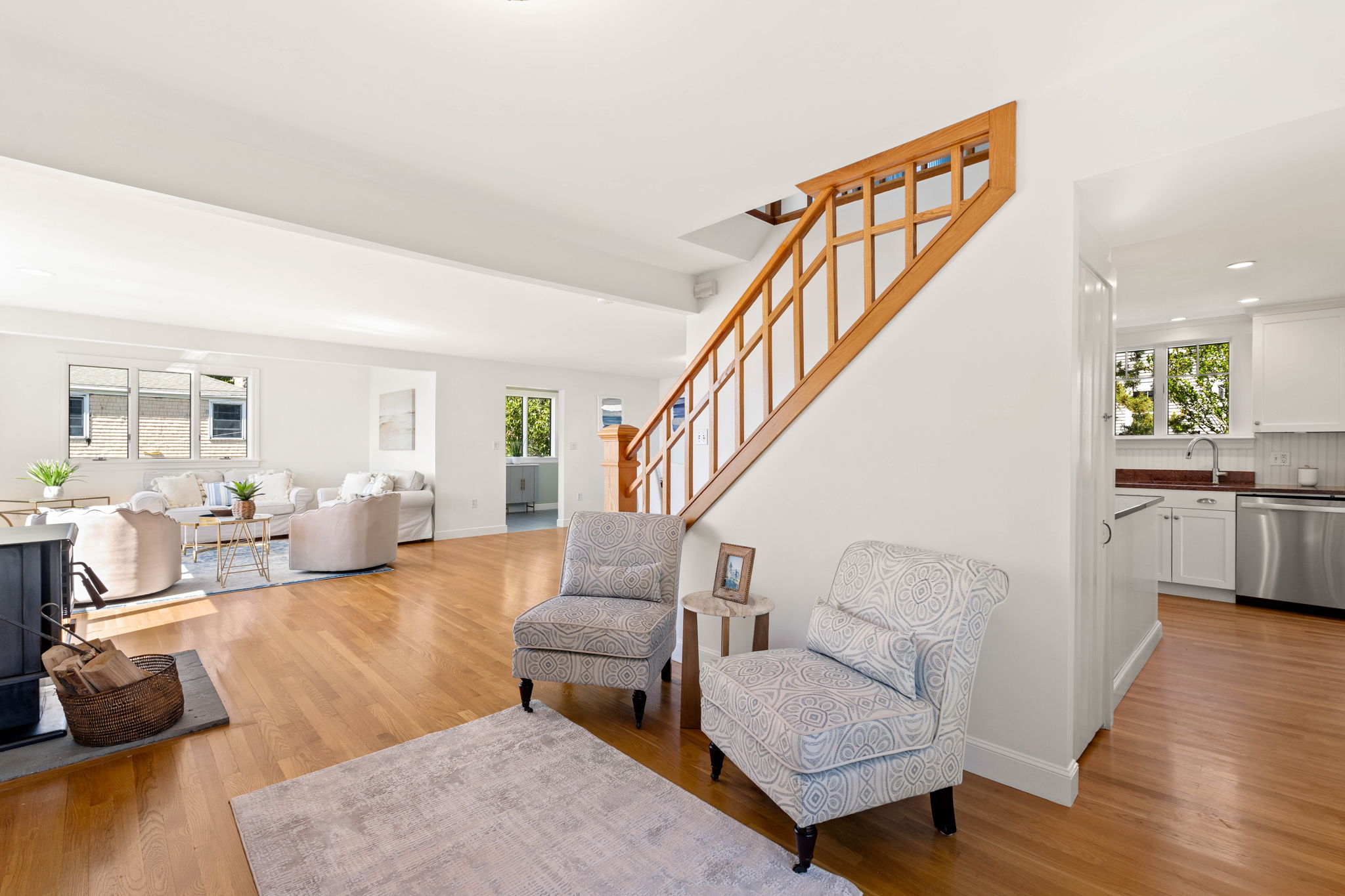  26 Karolyn Circle, Nahant, MA, 01908 - 物件實景
