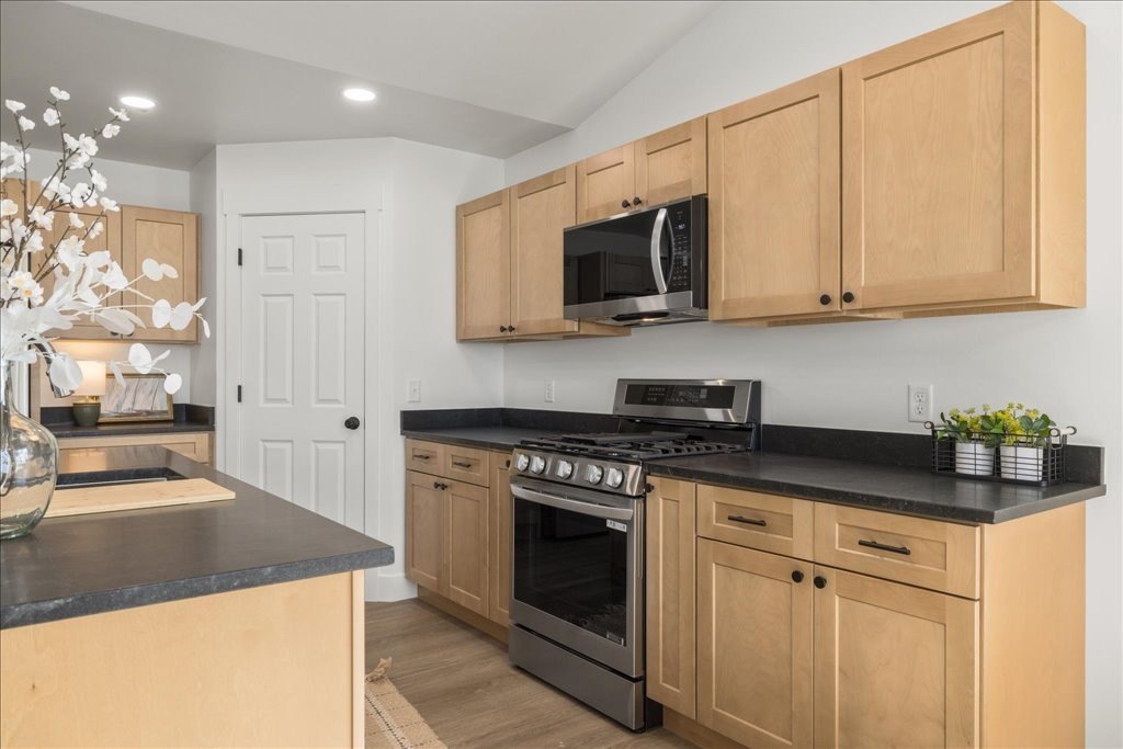 Billings, Montana, 59106, United States, 3 Bedrooms Bedrooms, ,2 BathroomsBathrooms,Residential,For Sale,1975735