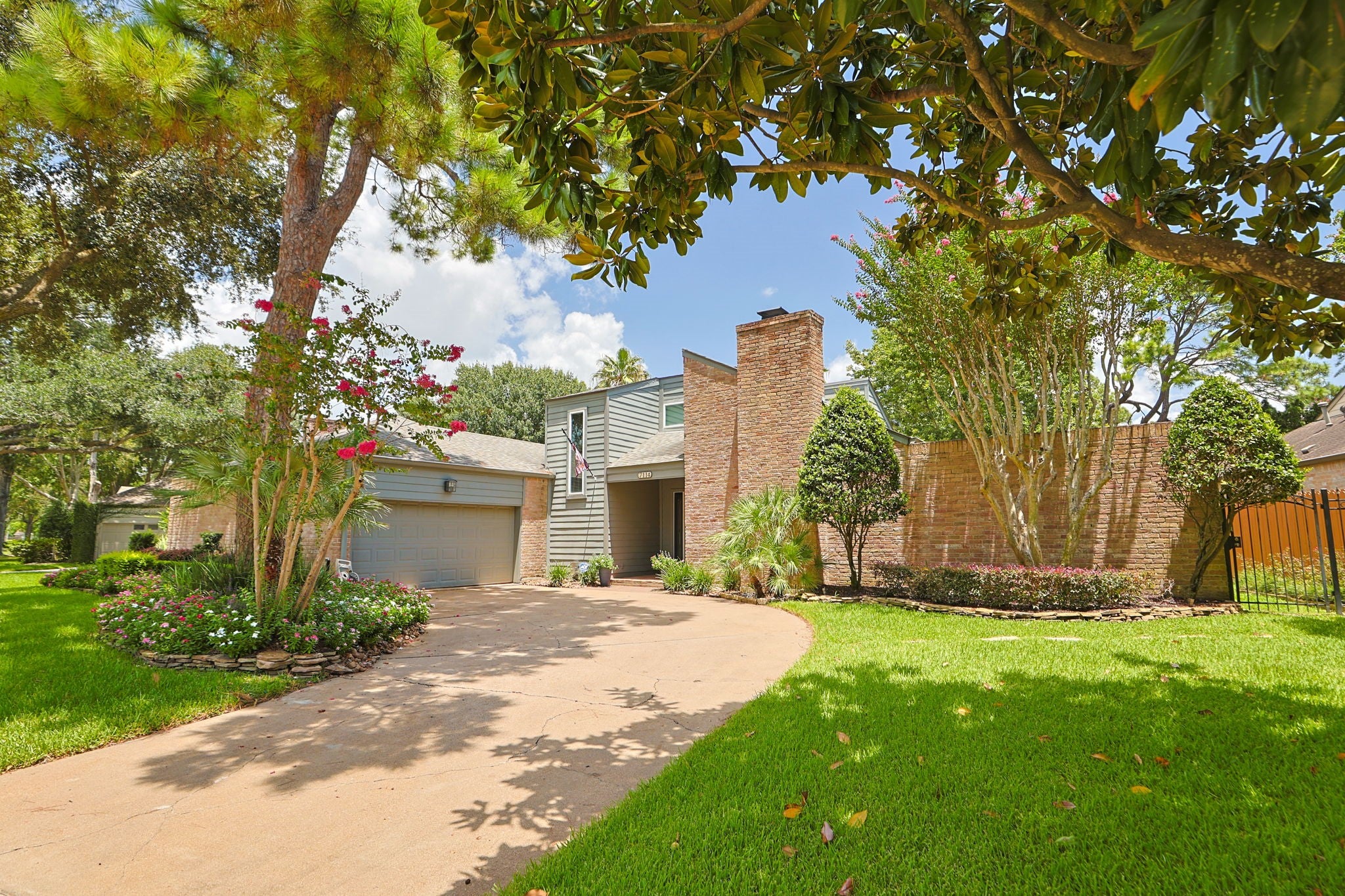 Willow Bridge Cir, Houston, TX 77095 #1