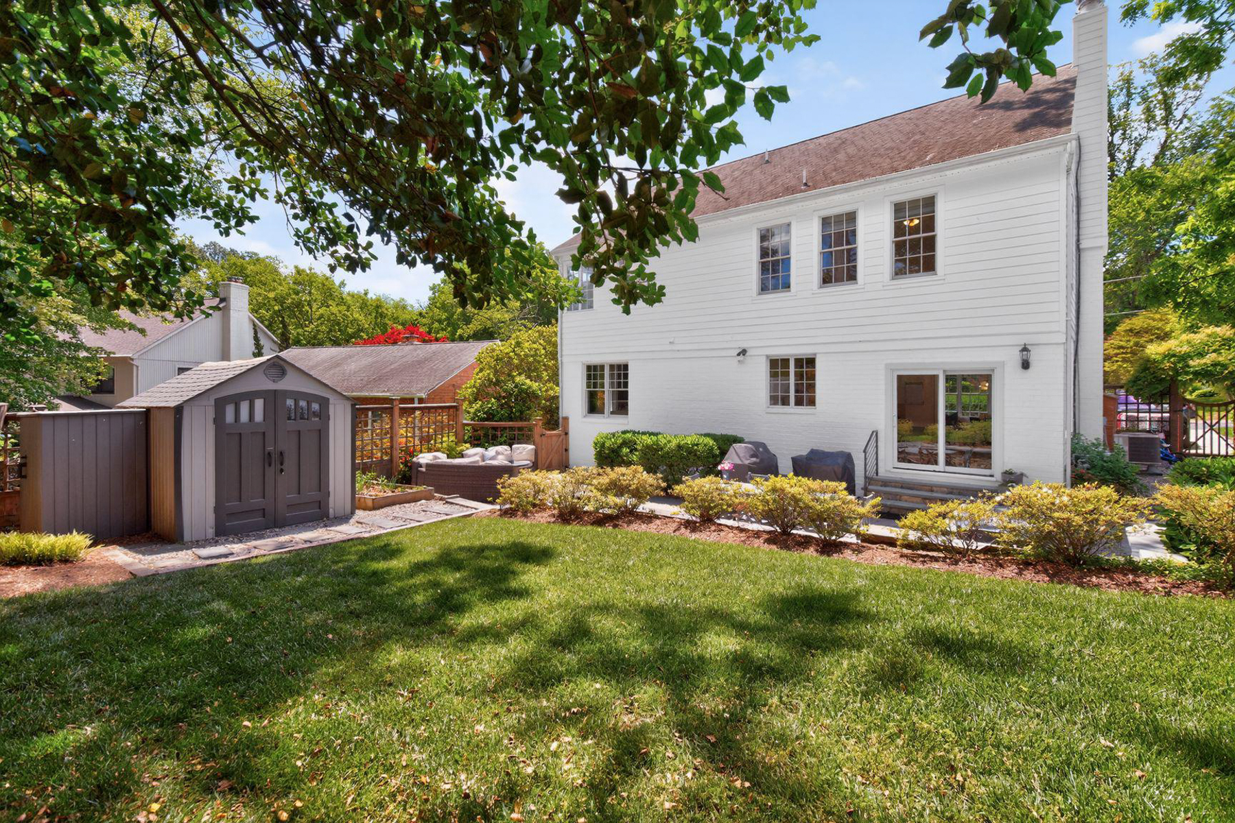  5909 Madawaska Road, Bethesda, MD, 20816 - 物件實景