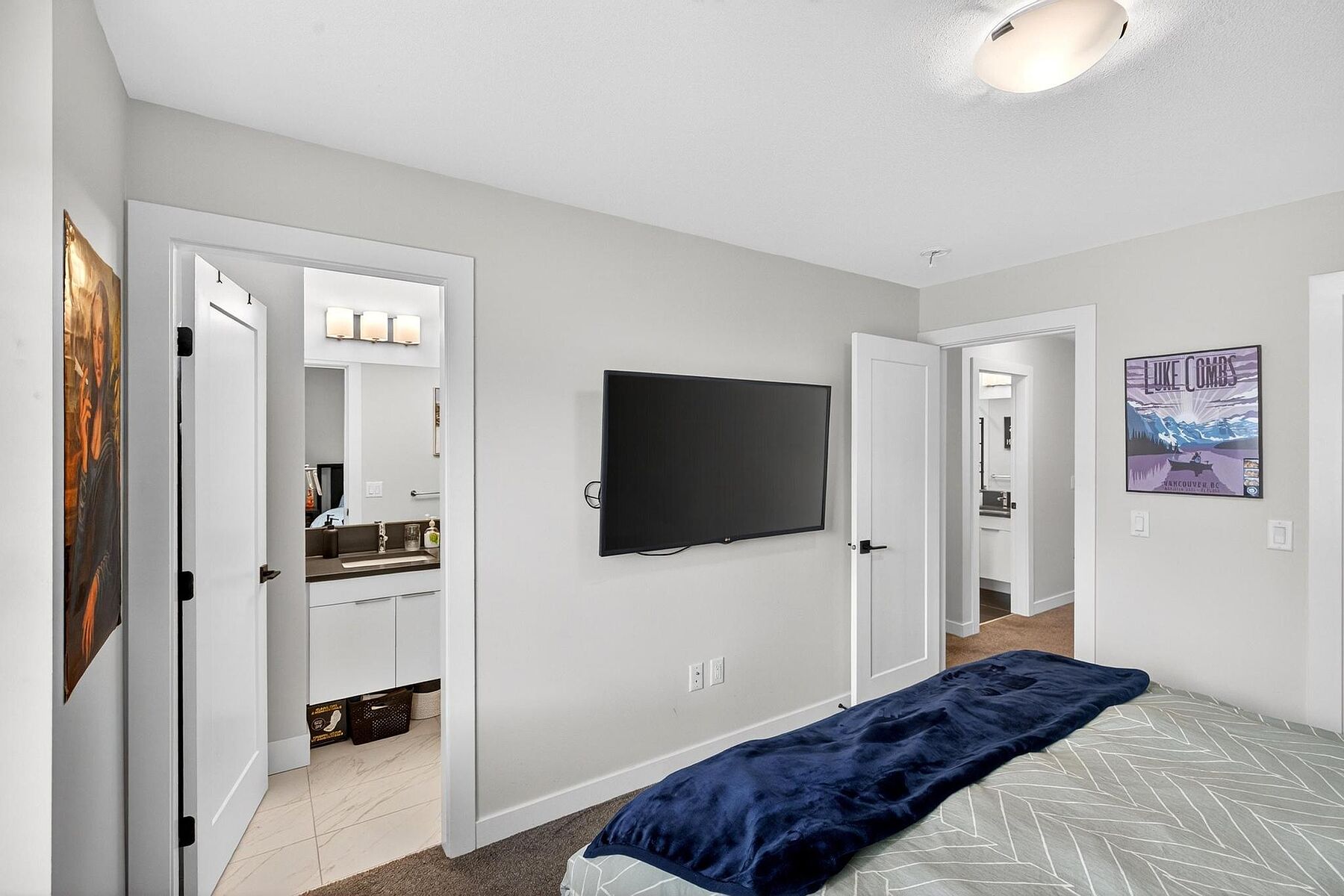  Modern Elegance in Glenmore - 物件實景