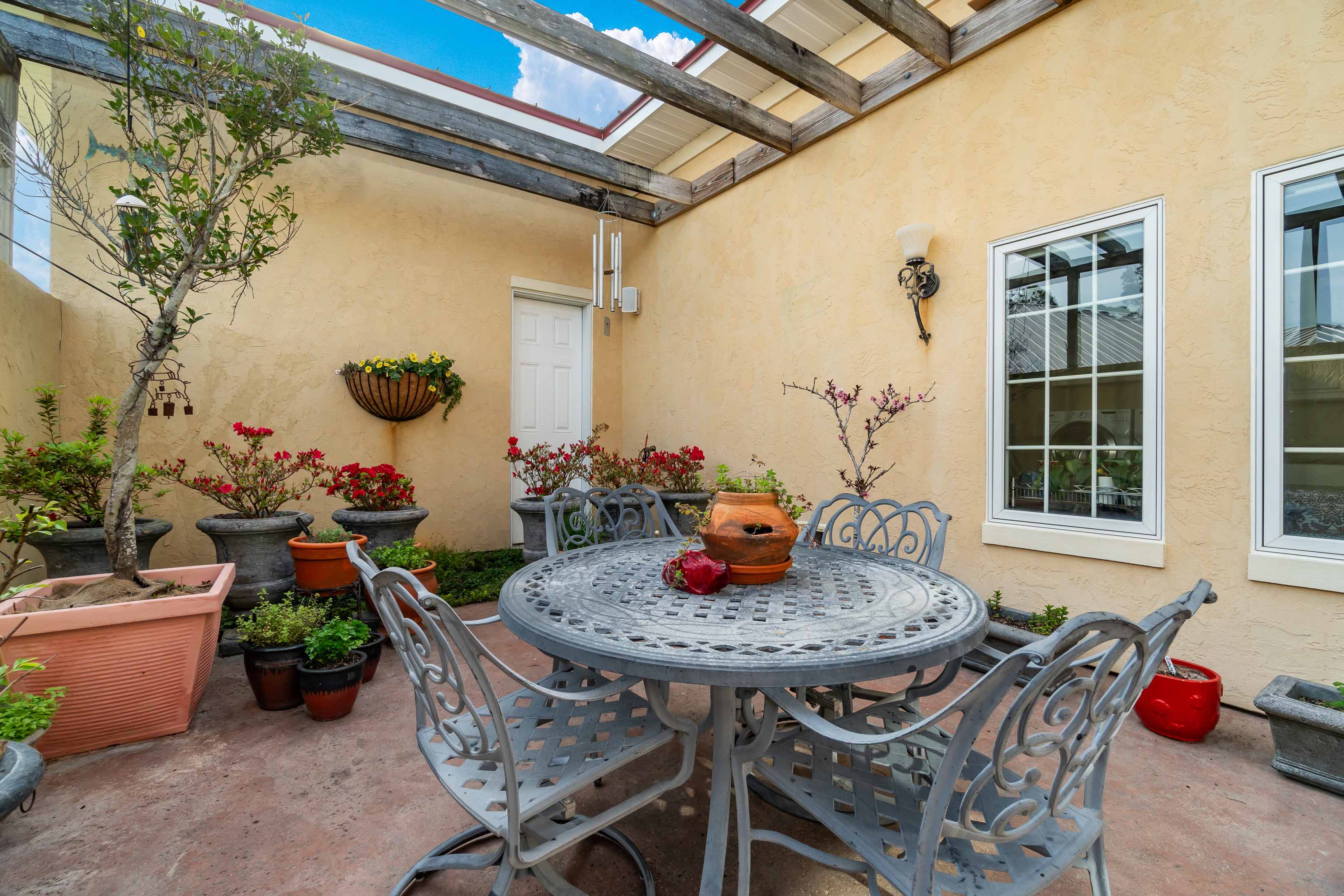 Oriental, North Carolina, 28571, United States, 3 Bedrooms Bedrooms, ,5 BathroomsBathrooms,Residential,For Sale,2011352